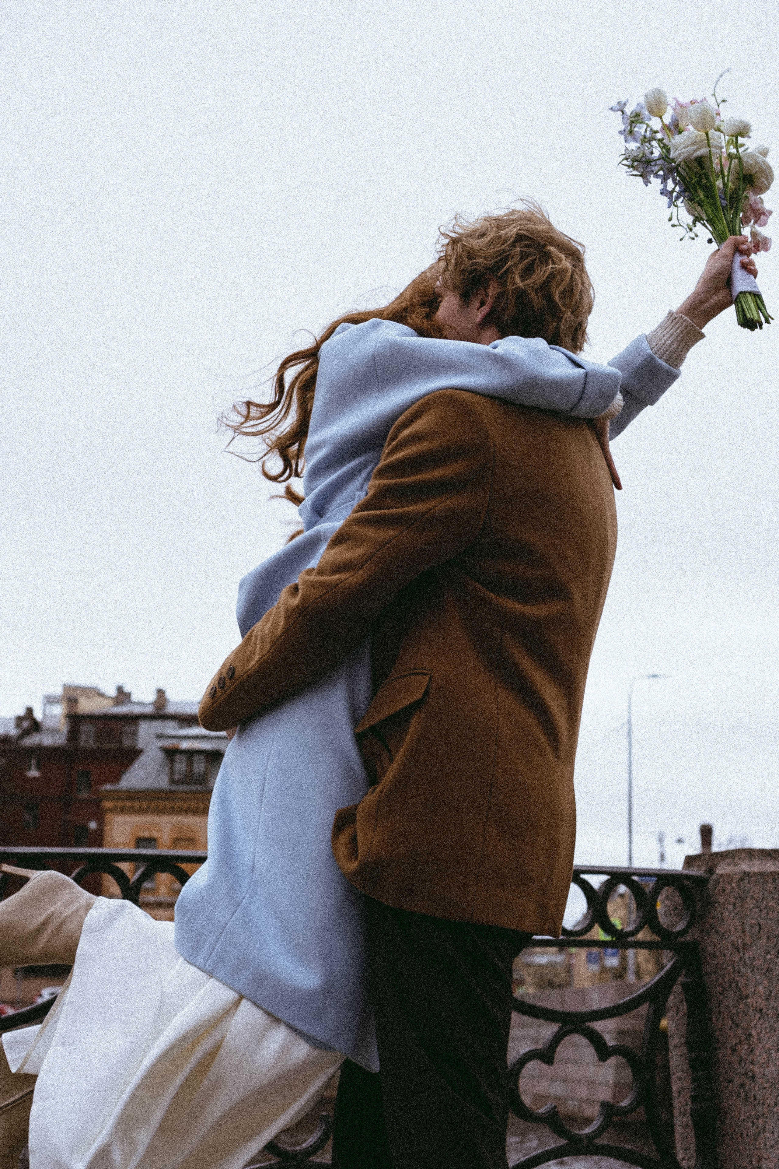 СВАДЕБНАЯ СЬЕМКА В ОТЕЛЕ. СБОРЫ ЖЕНИХА И НЕВЕСТЫ И ТАКЖЕ ТОР И ПОДГОТОВКА К ПРОГУЛКЕ И ПРОГУЛКА ПО ПЕТРОГРАДКЕ. Профессиональный фотограф, Санкт-Петербург — Виктория Богомолова