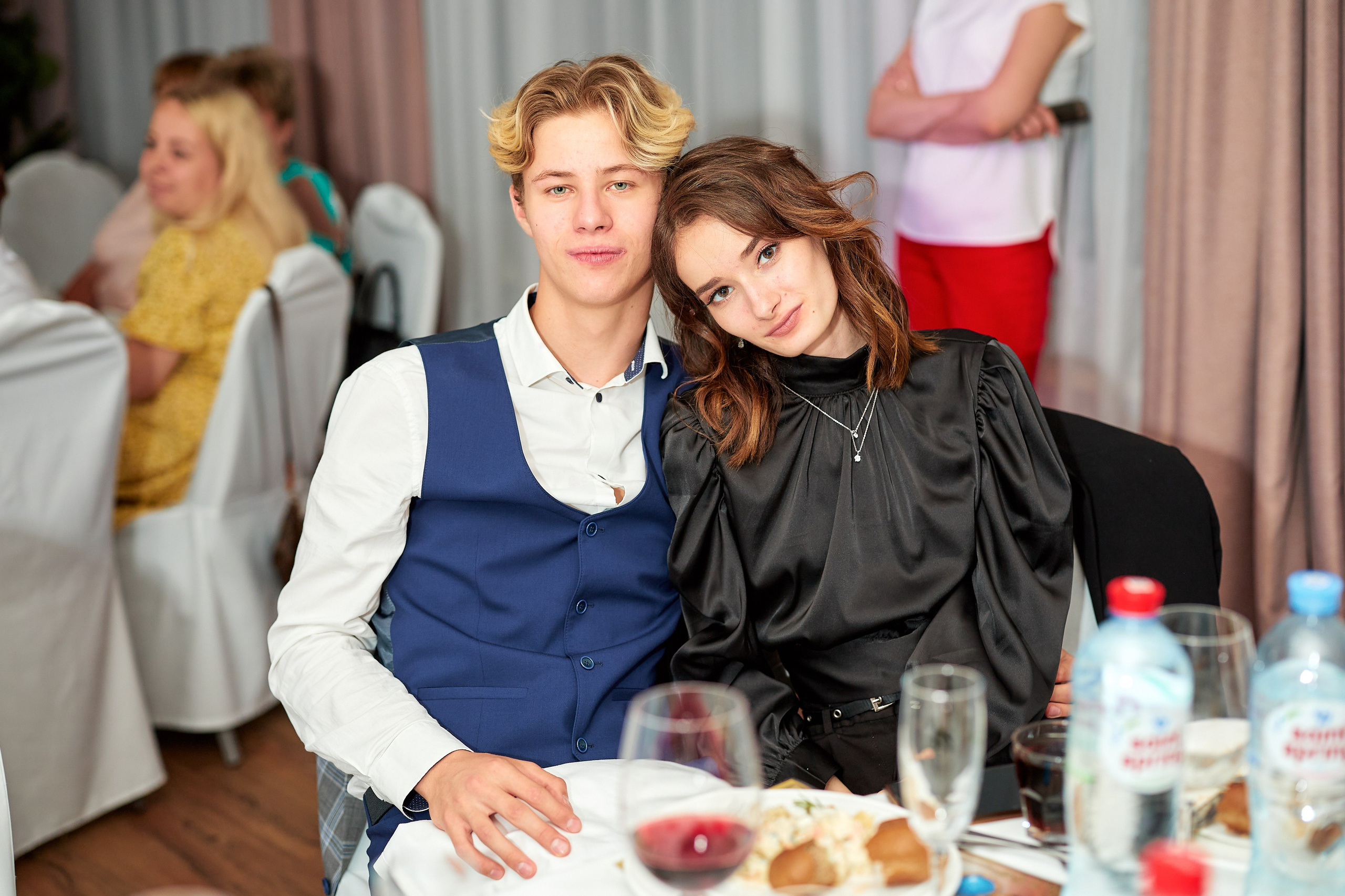 Выпускные вечера 9/11. Выпускные альбомы Чехов