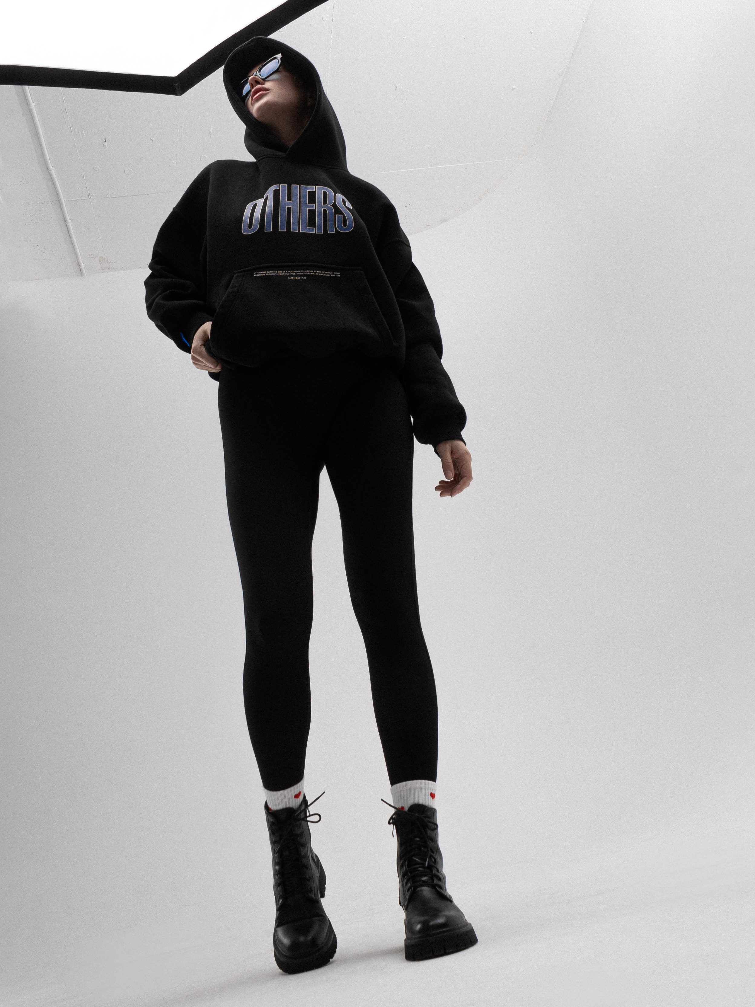 Виолетта. Фото для маркетплейсов в самых сочных локациях города Сочи