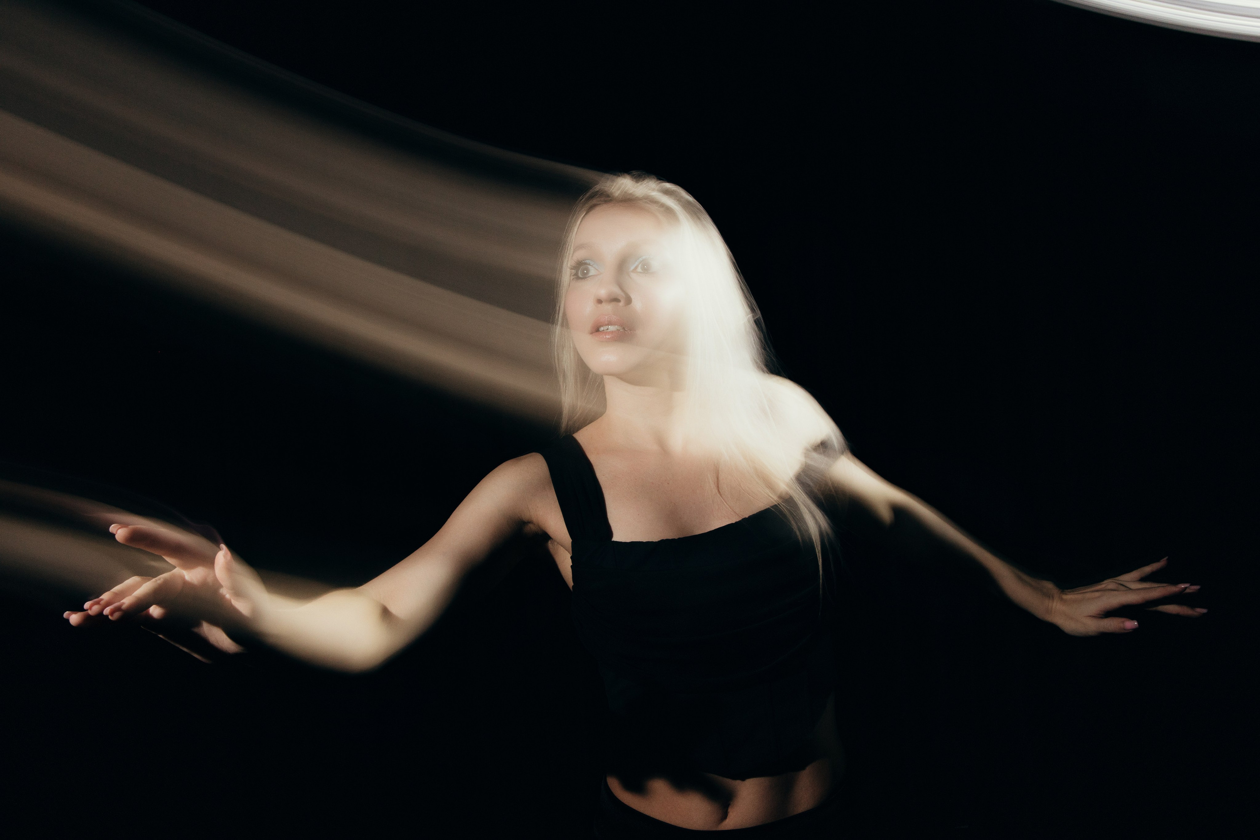 Проект для Свободного театра современного танца. Фотограф Татьяна Жбанова