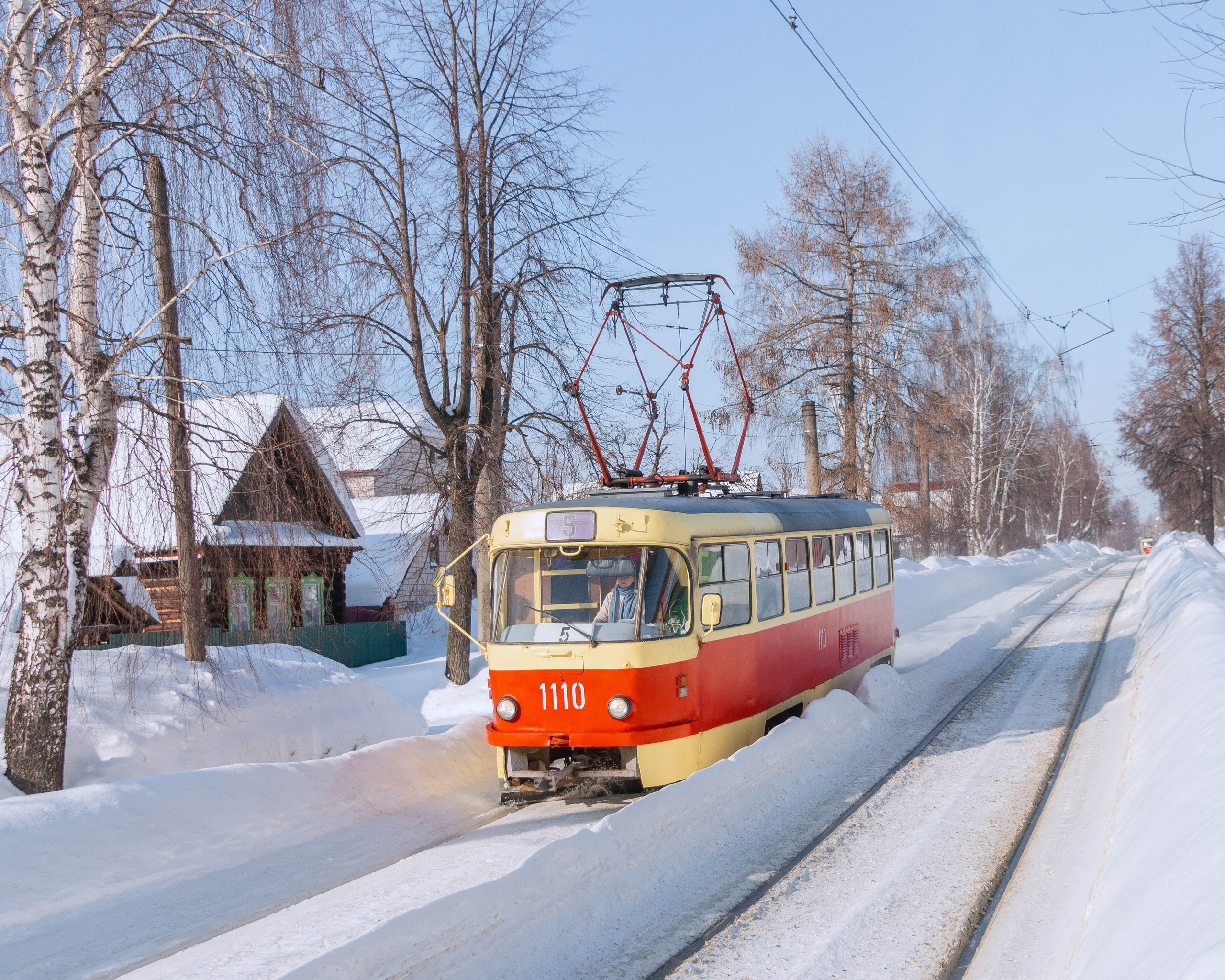 Трамваи. Олег Романов. Мастер фото по спорту