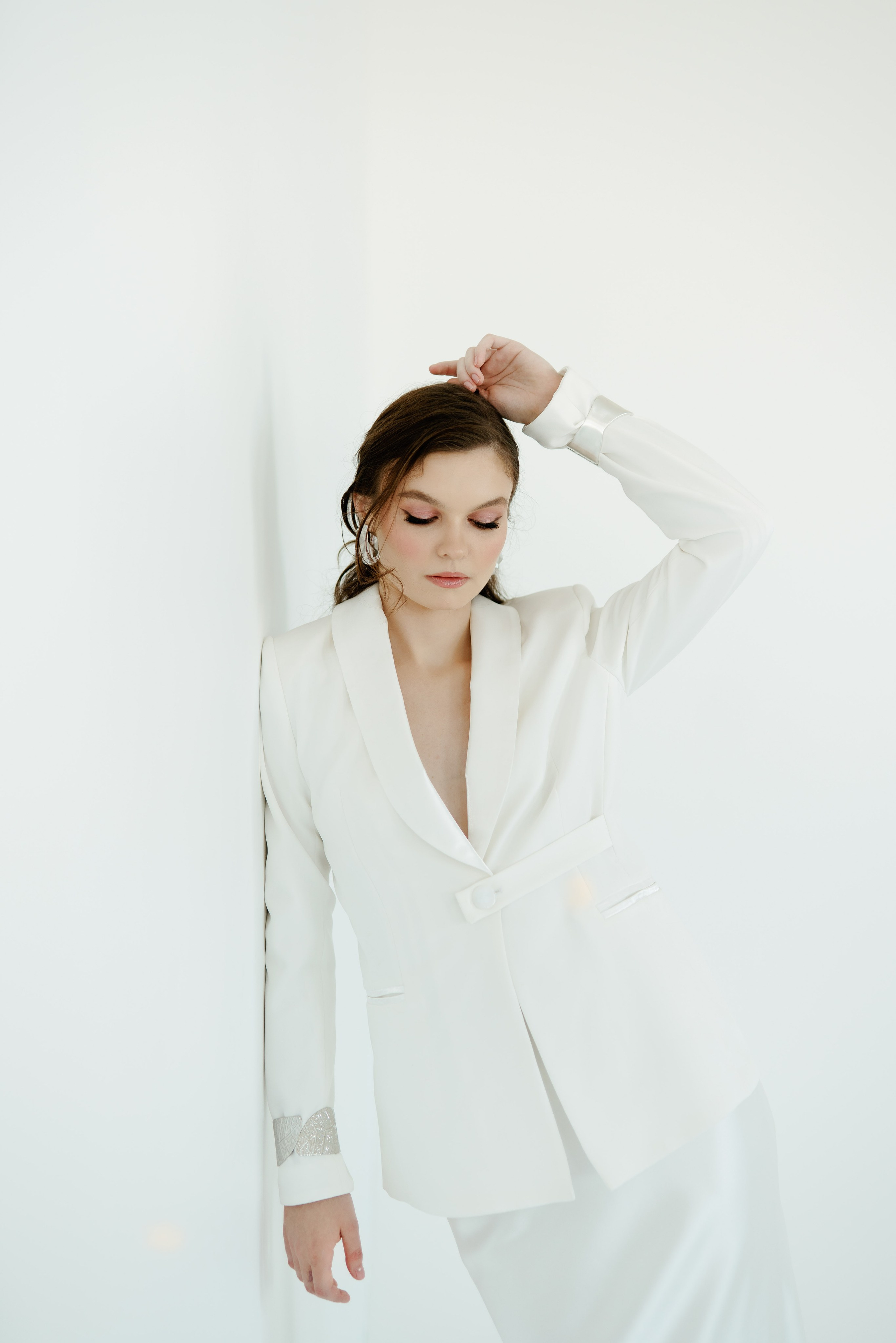 Фотосессия свадебных платьев в студии