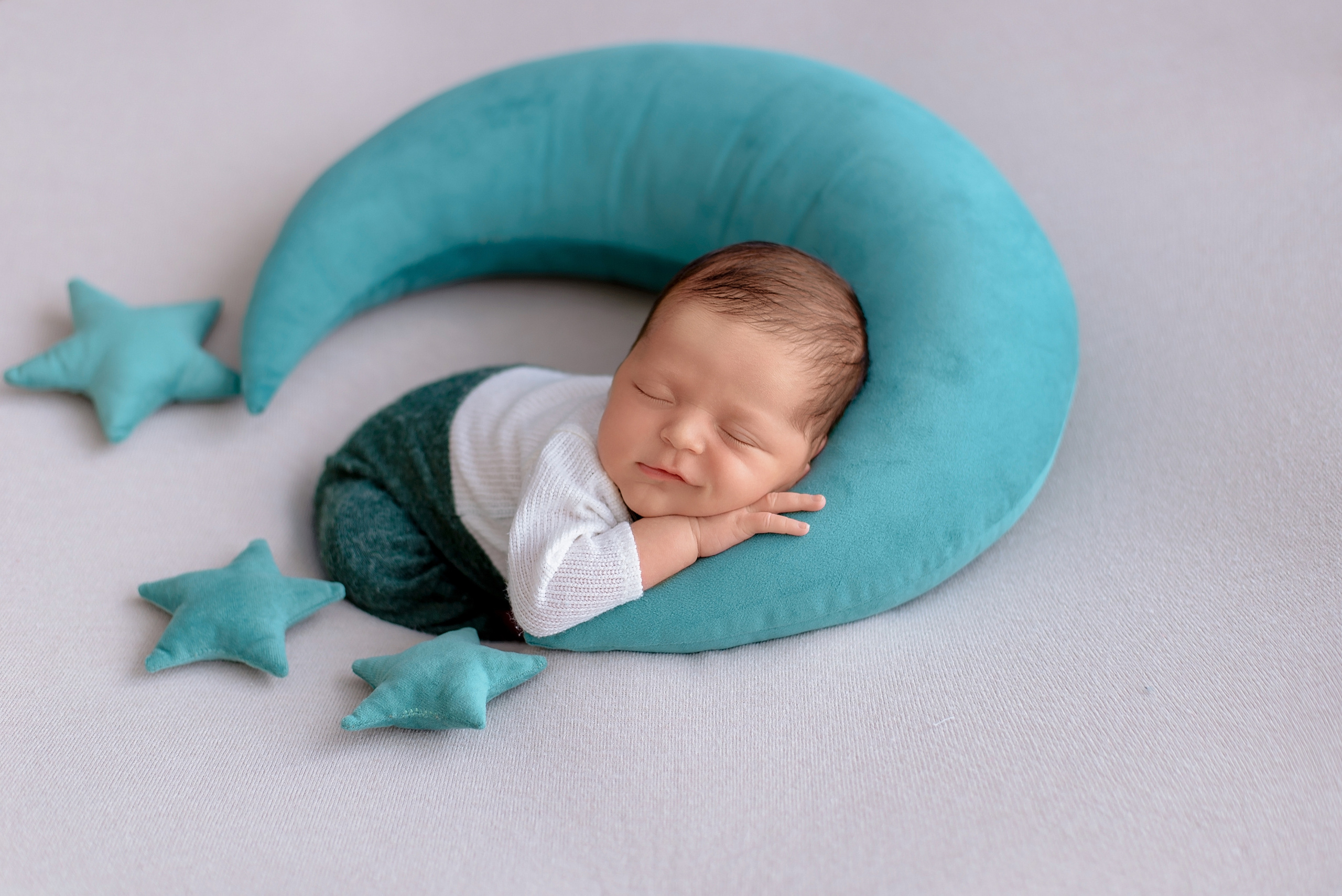 Новорождённые. Фотограф новорождённых в Уфе Елена Кириллова