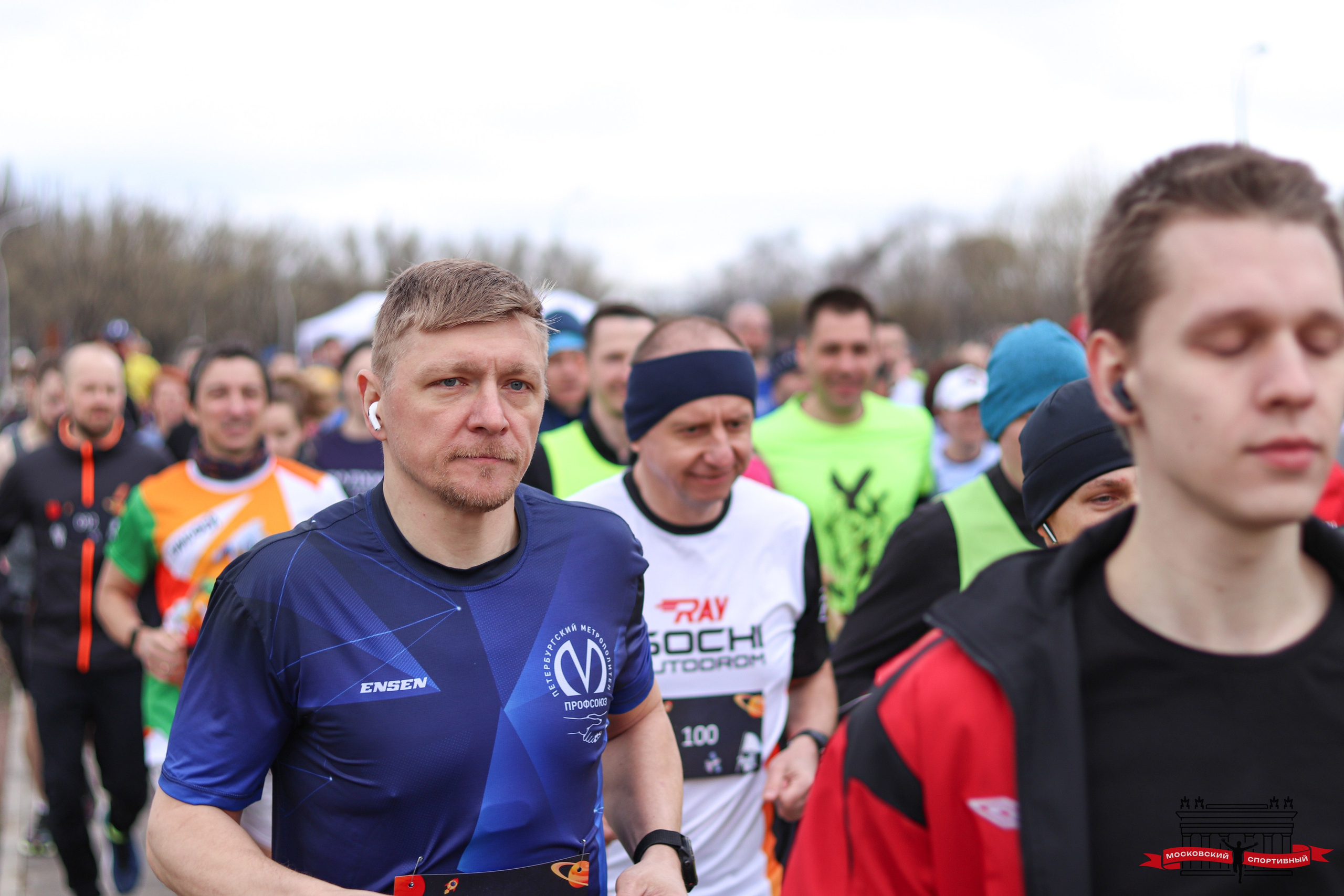 Московский Спортивный «КОСМИЧЕСКИЙ RUNOFF». Ивентный фотограф в Санкт-Петербурге Олег Комков