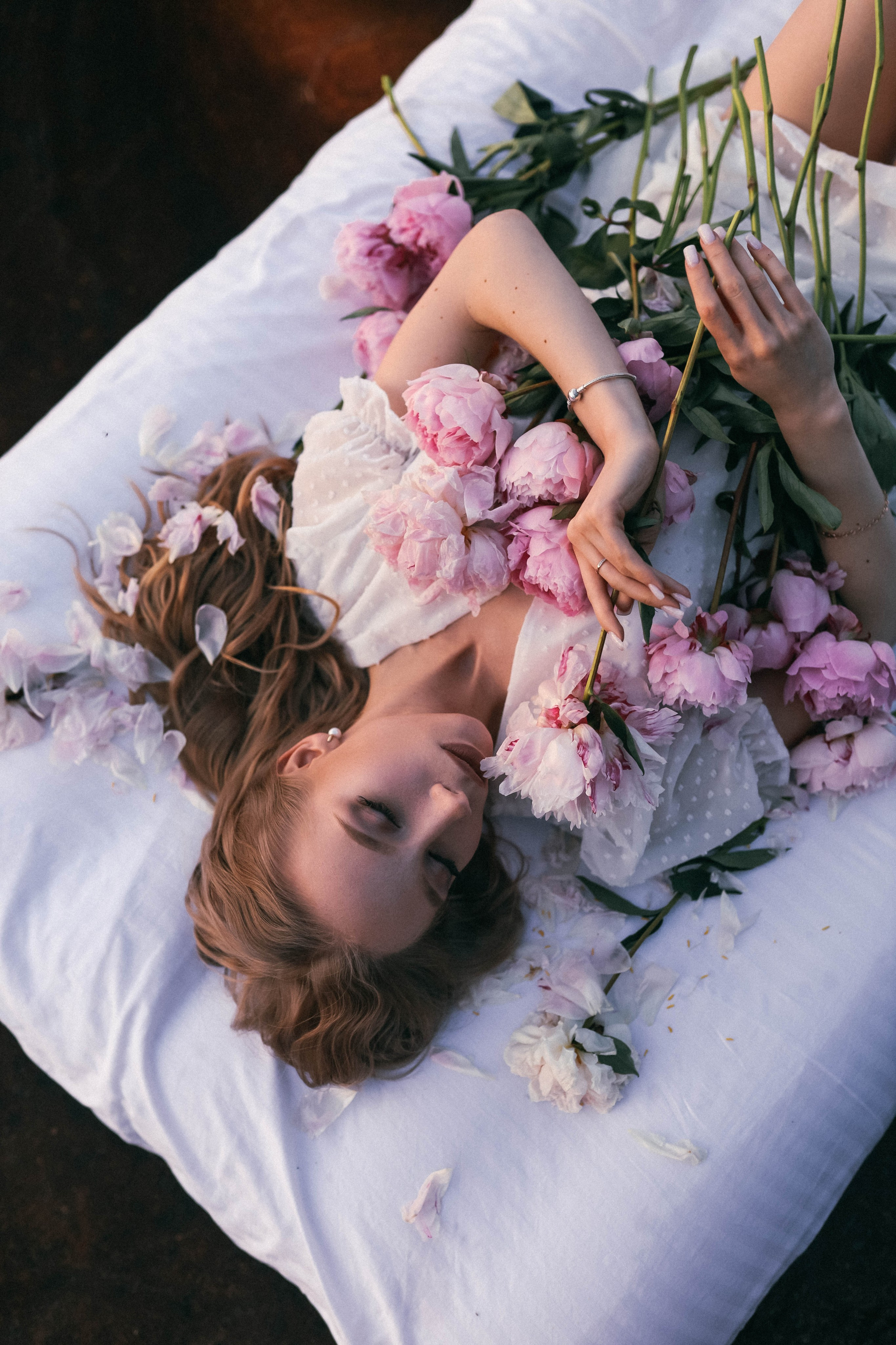 Александра. Главная