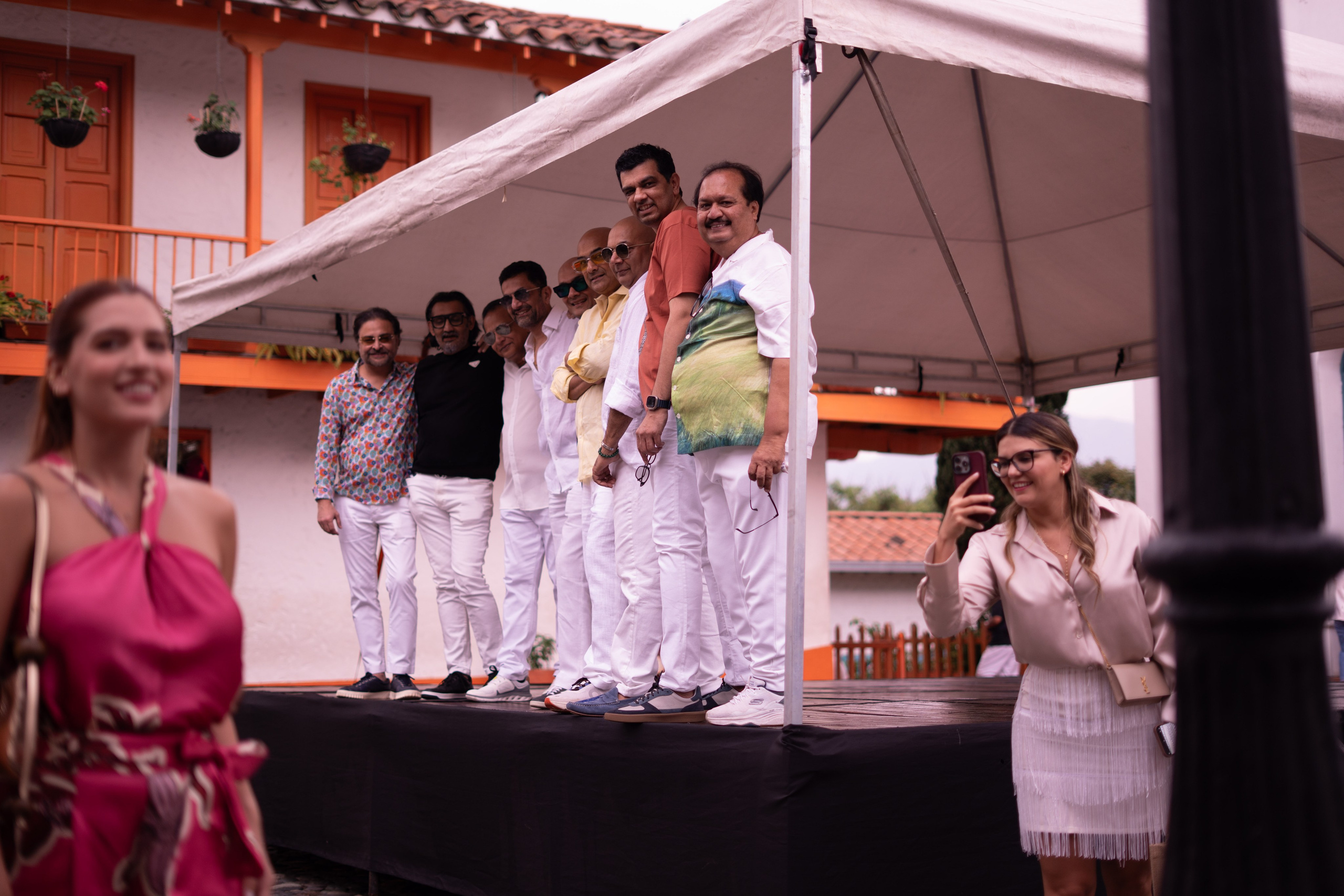 Bachelor party / One day in Medellin. Wedding Photographer in Barcelona and Medellin