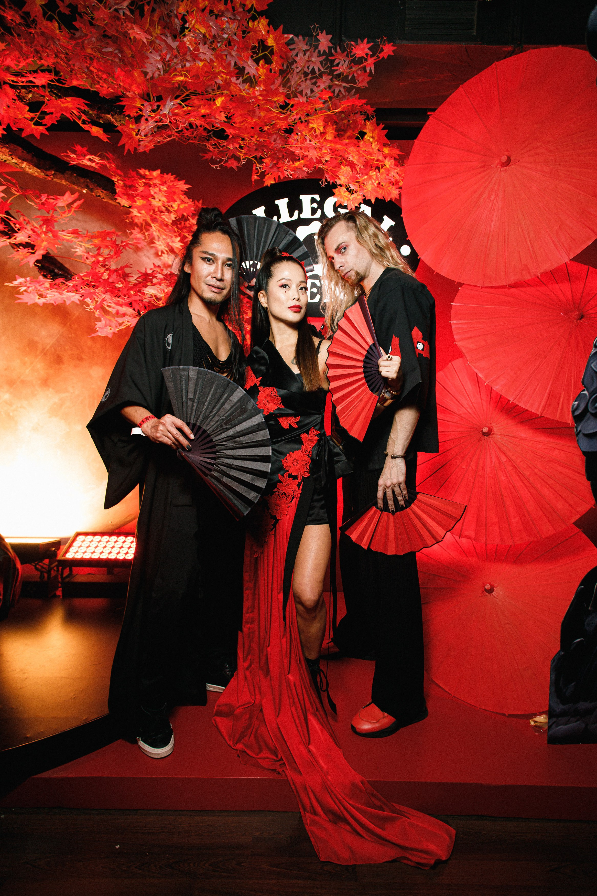 ILLEGAL FRIENDS | ASIA. СВОИ. ФОТООТЧЕТЫ-СОБЫТИЯ-МЕСТА