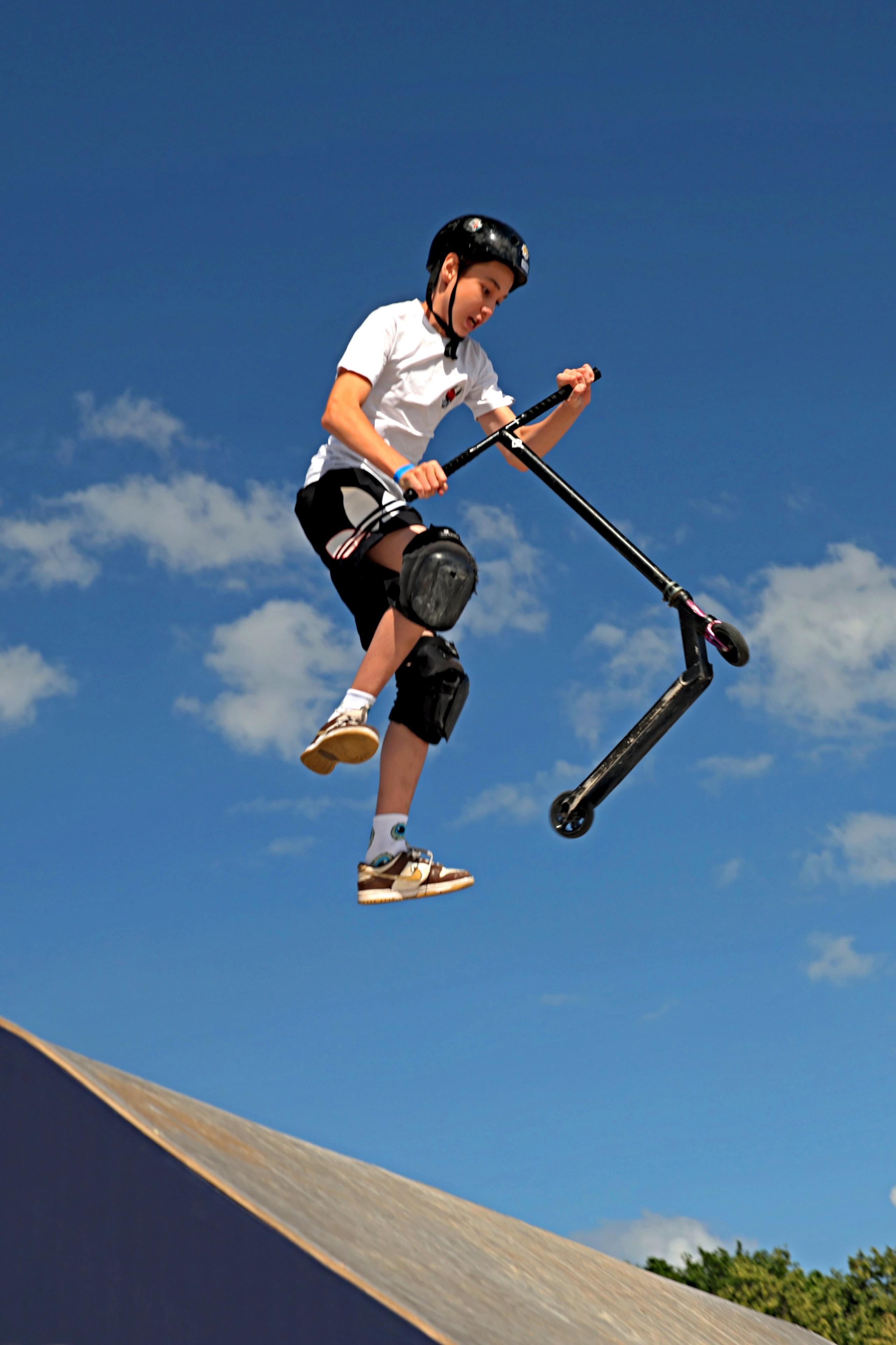 Лето в Москве — ЛУЖНИКИ 2025. Москва 2030. Репортажный фотограф, спортивный фотограф в Москве и области