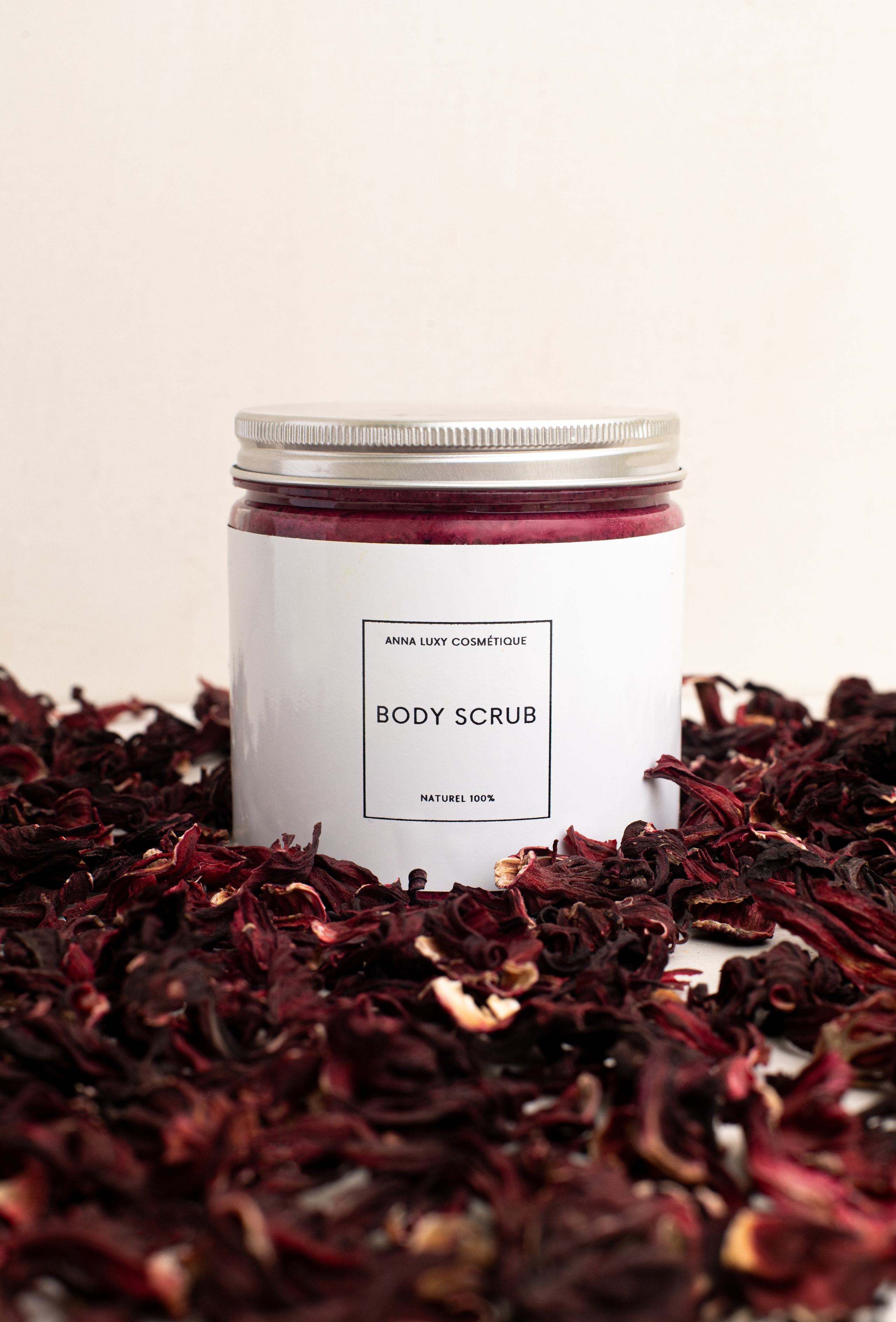 Anna Luxy Cosmetics Dubai. Elizaveta Filchenko. Fashion-photographer and director