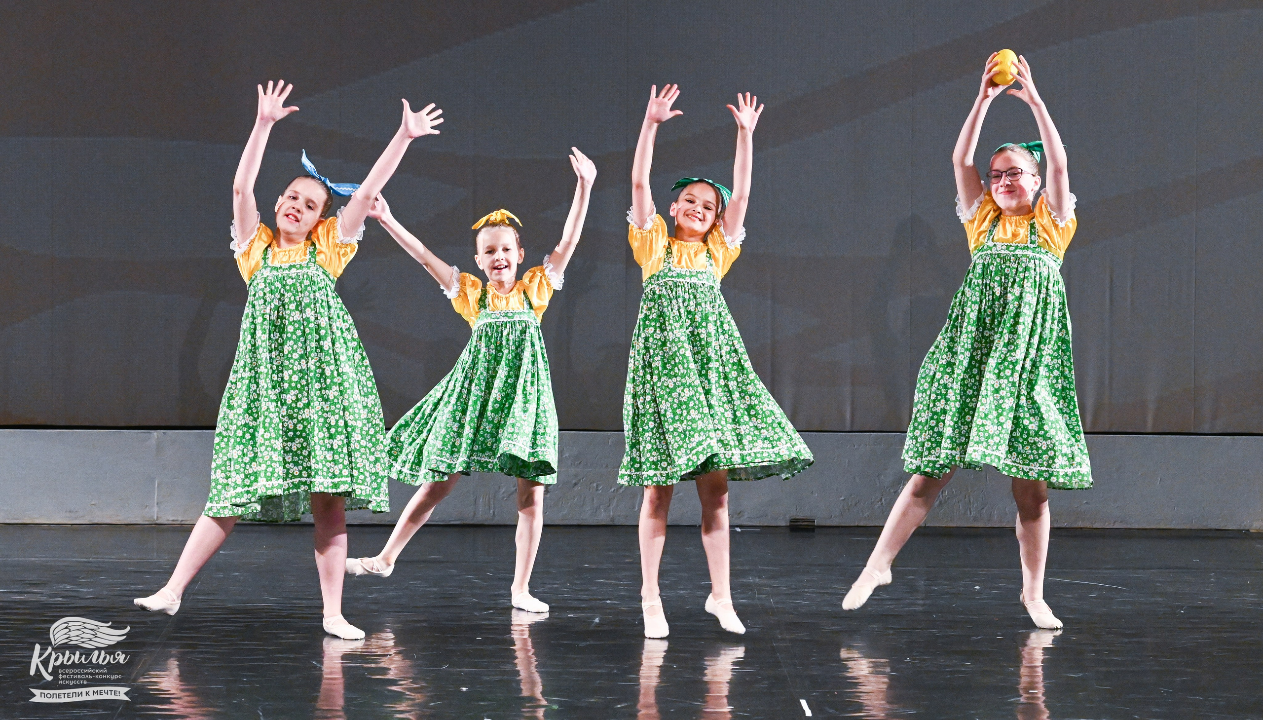 04.06.2025 Всероссийский фестиваль-конкурс искусств «Крылья» г. Санкт- Петербург. Медиастудия Фото Концепт