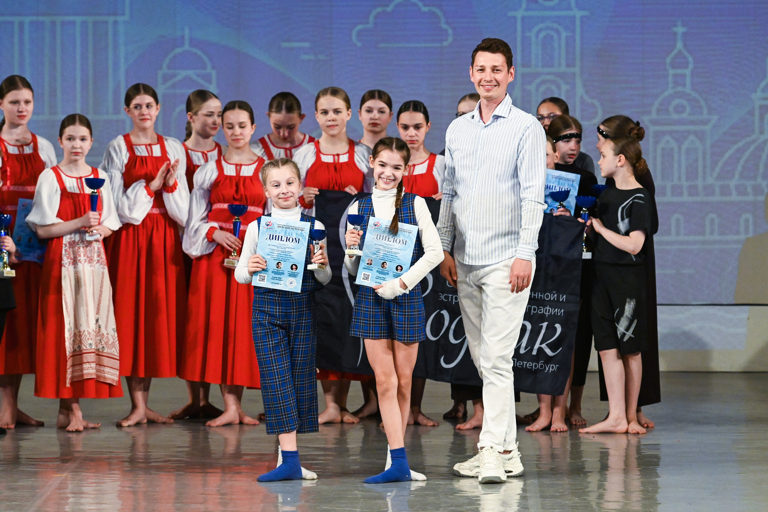 02.06.2025 «АртКомпас» Всероссийский фестиваль талантов «Невские встречи» г. Санкт-Петербург. Медиастудия Фото Концепт