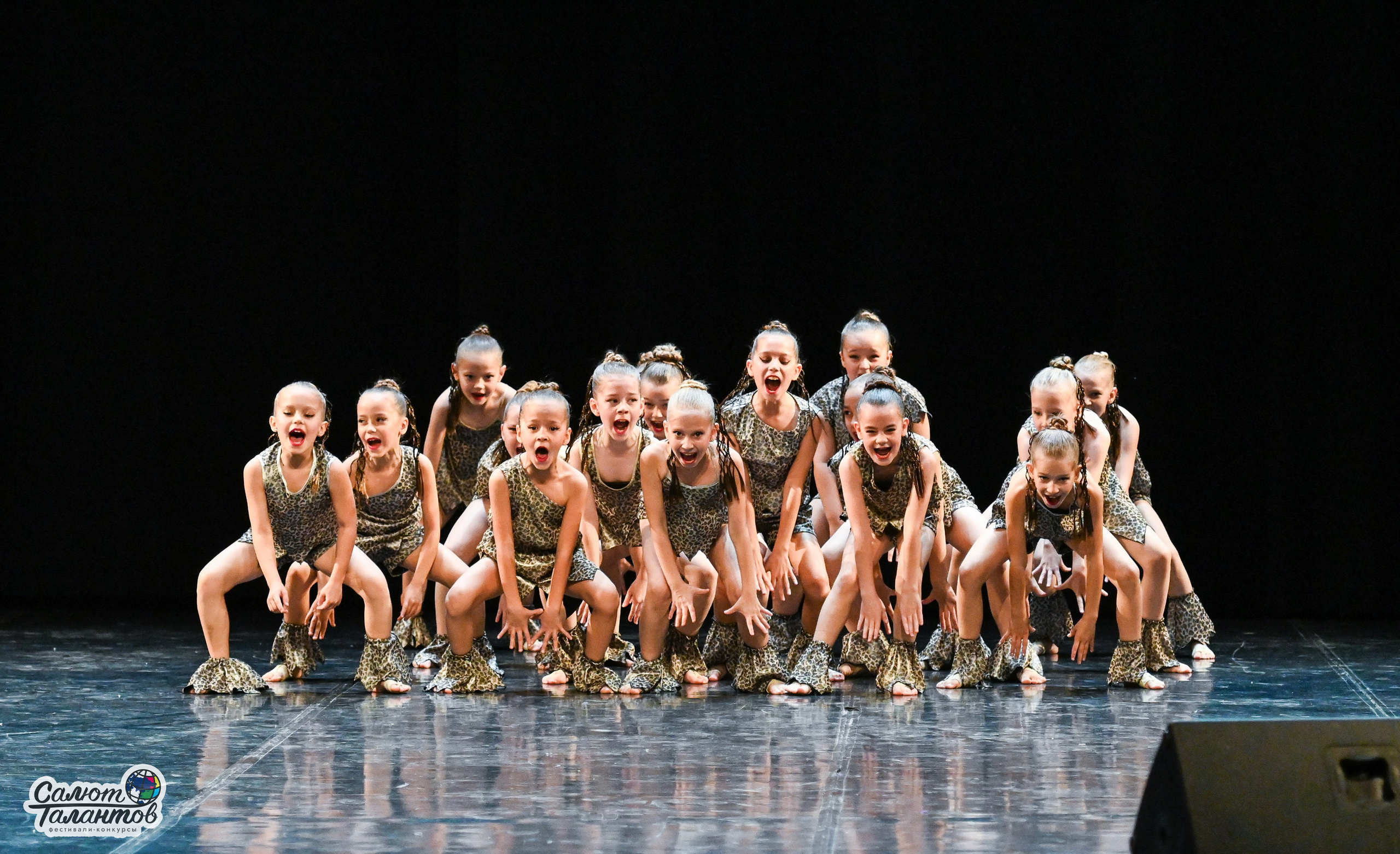 31.10.2024 6-й Международный Творческий Фестиваль-Конкурс «СЕРДЦЕ УРАЛА» г. Екб. Медиастудия Фото Концепт