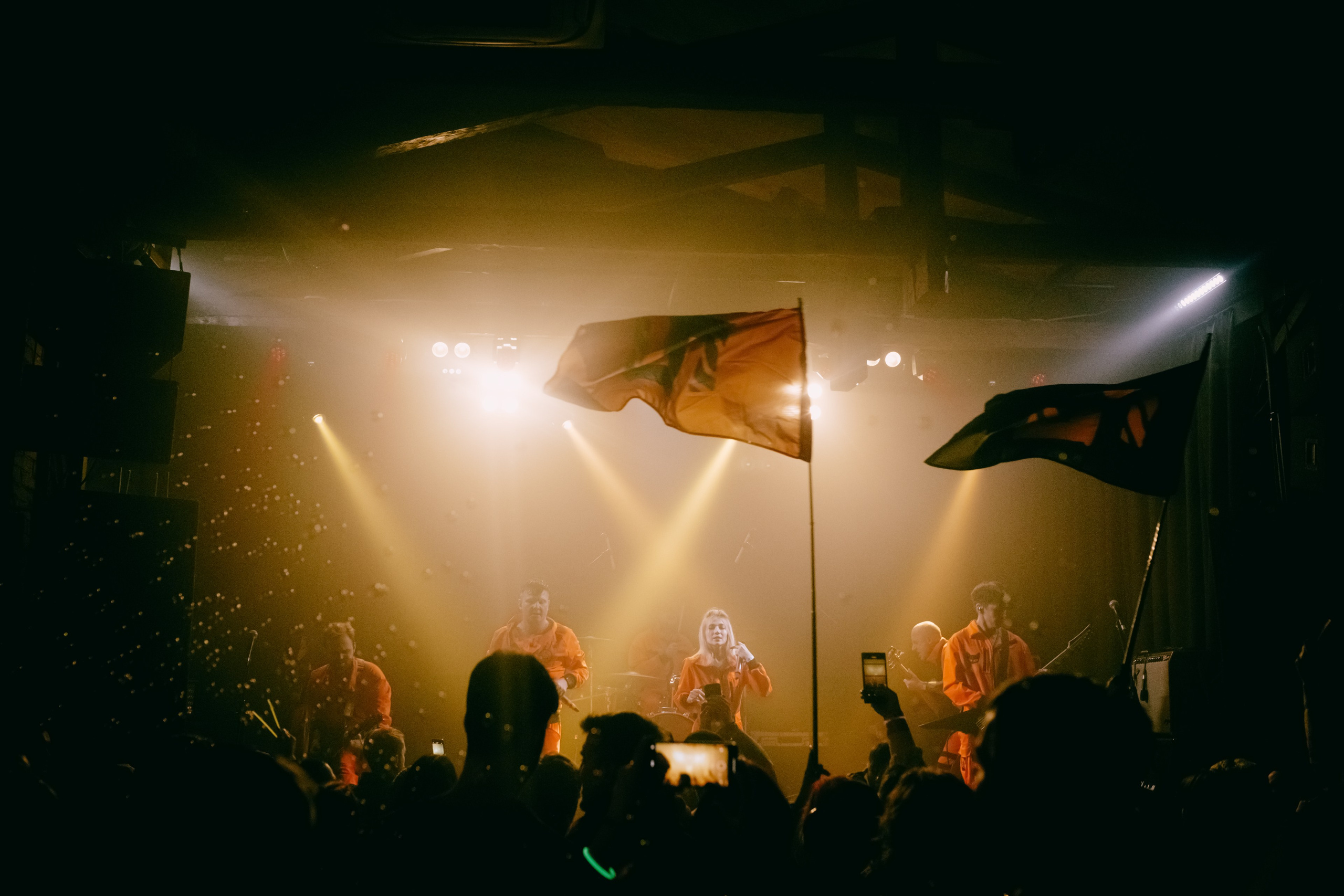 ПОСЛЕДНИЙ ПИОНЕР. Фотограф Елена Богачева (lenalena_na_na_na)