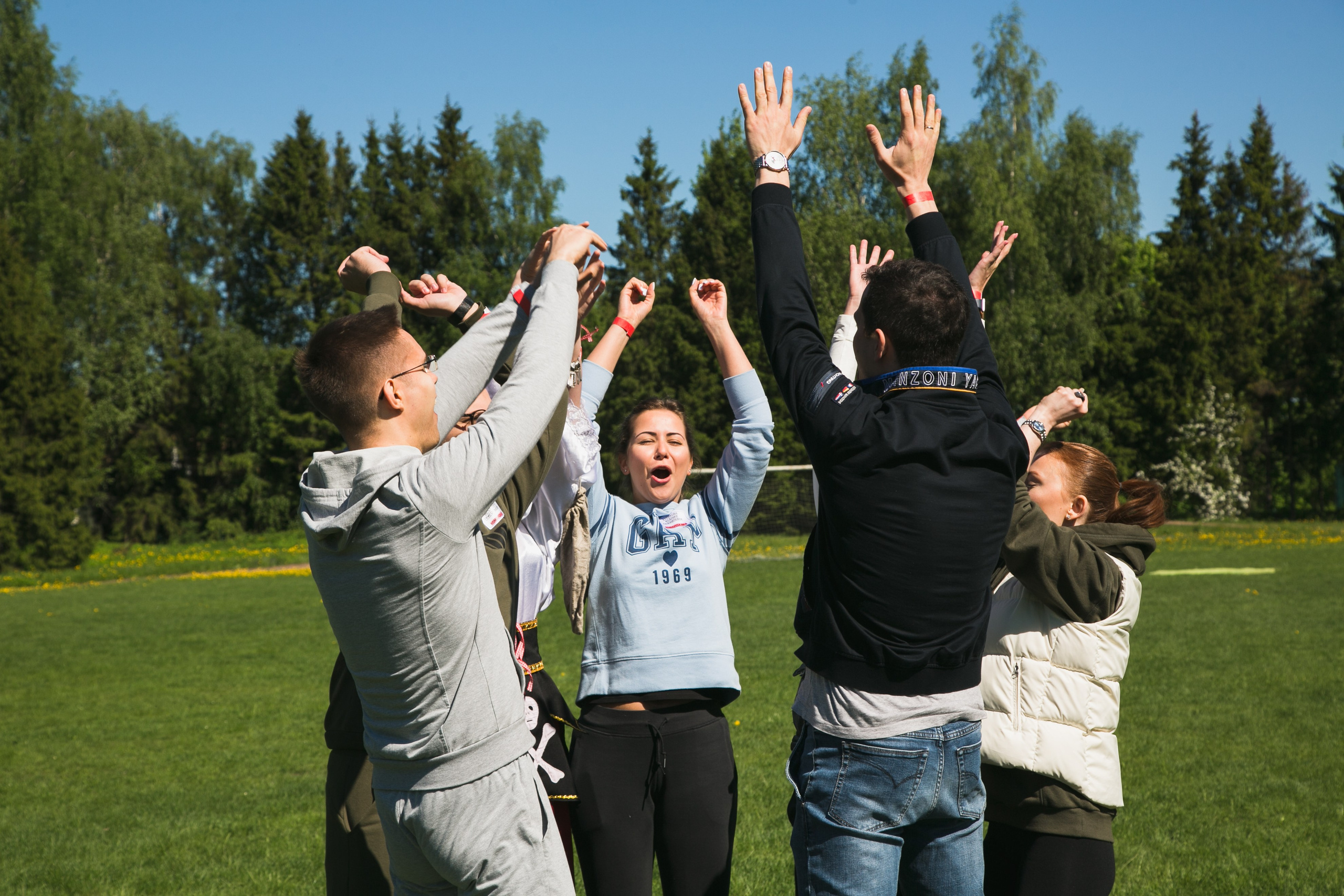 Тимбилдинги. Профессиональный фотограф Евгений Земцов в Москве. Контент съемка, репортаж мероприятий, бизнес портреты