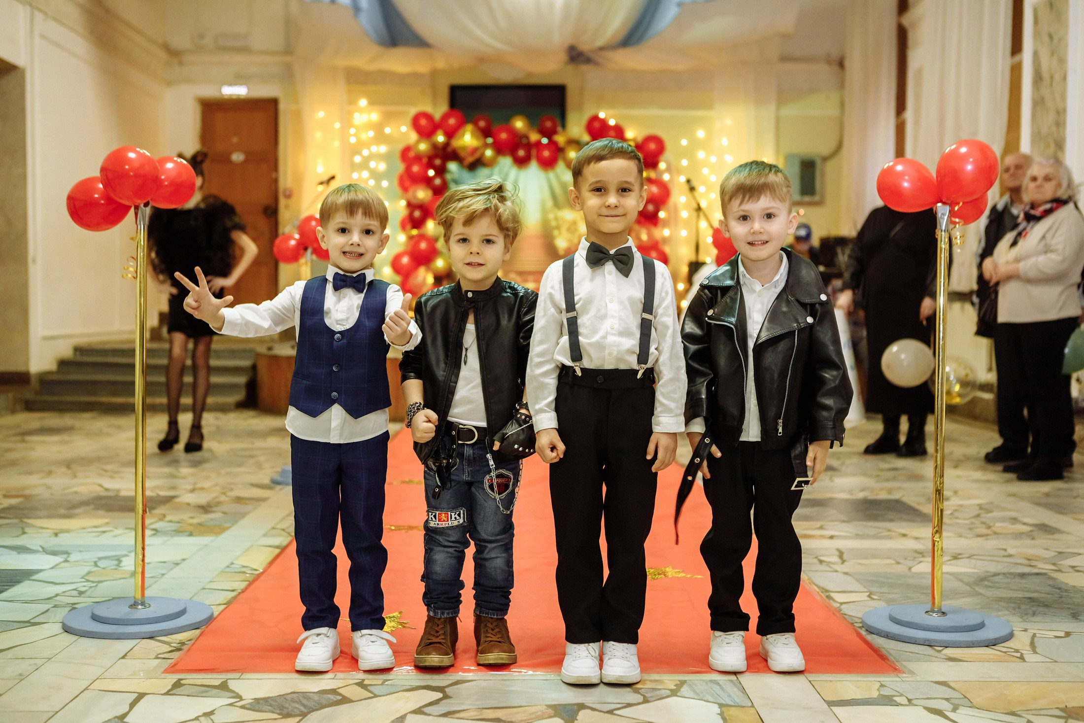 Музыкальная премия «Взлет». Фотографы в городе Волгограде — Людмила Агеева и Алексей Околелов