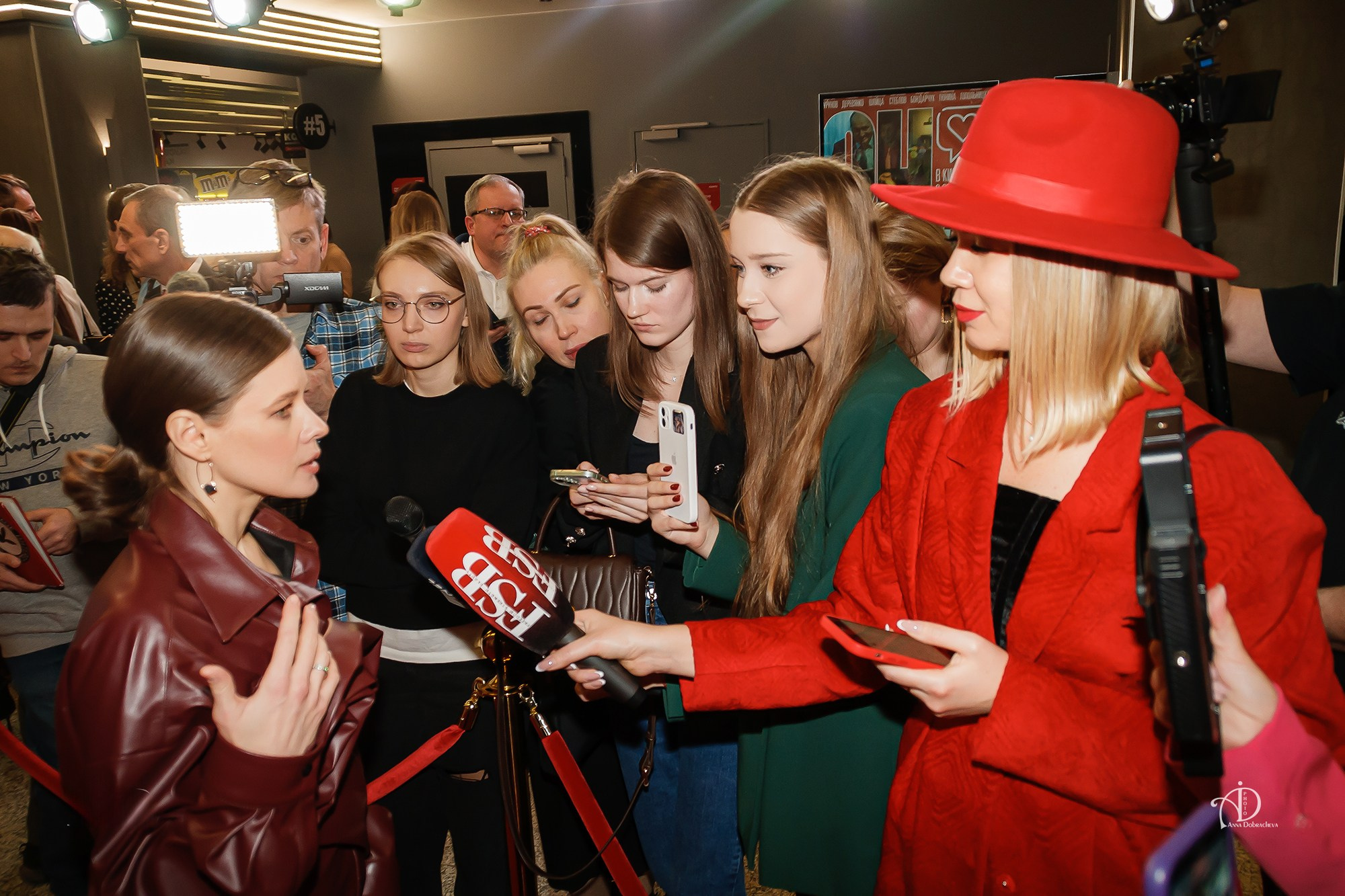 Кинопремьера «ОН+ОНА». Фотограф Анна Добрачёва