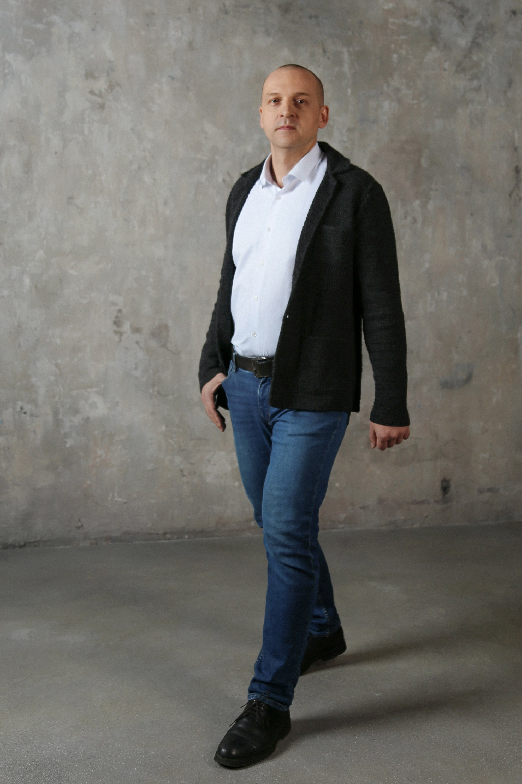 Мужская фотосессия в студии. Фотограф Анна Добрачёва