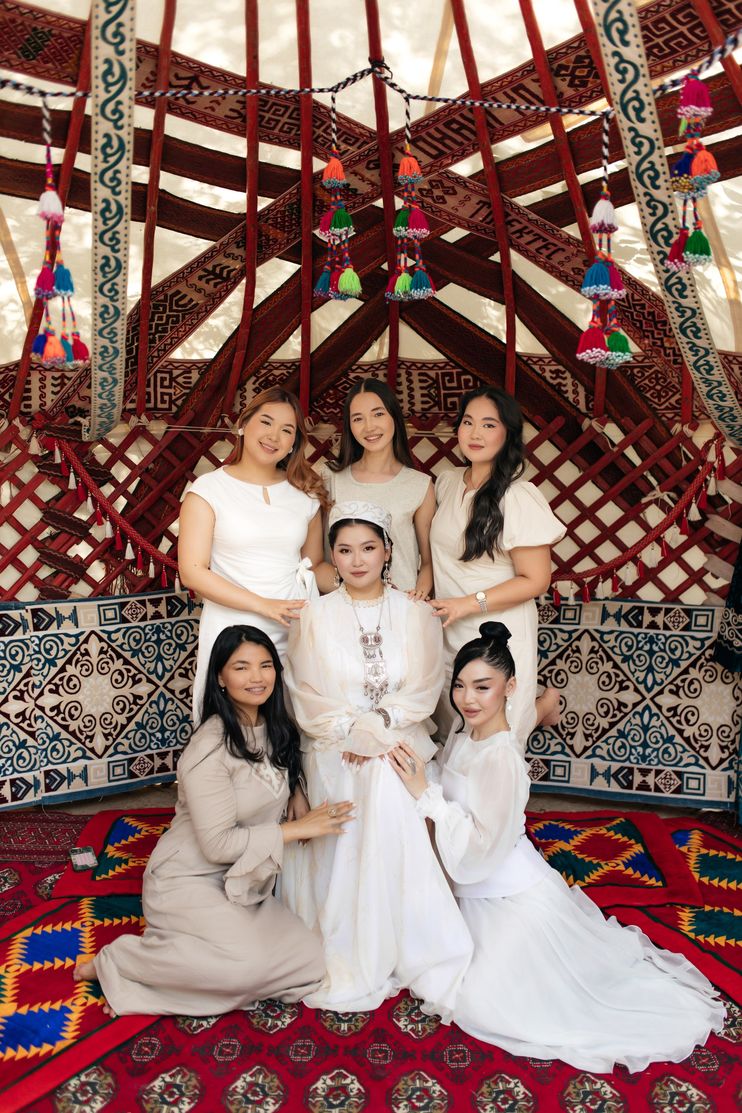 Aynur — syrğa salu. Wedding and Love story Photographer