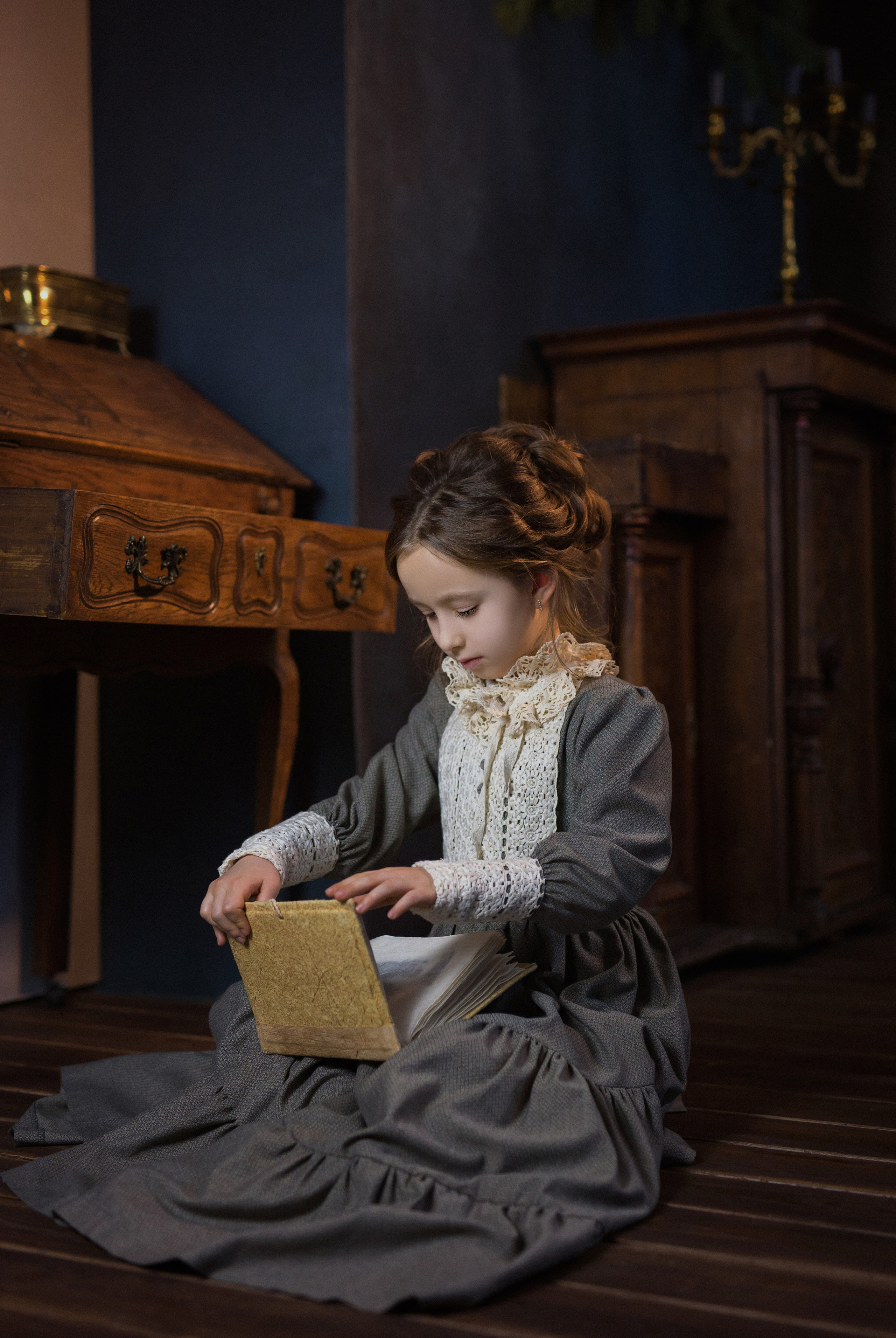 Винтаж. Тёмная студия. Фотограф в Екатеринбурге Наталья Русских