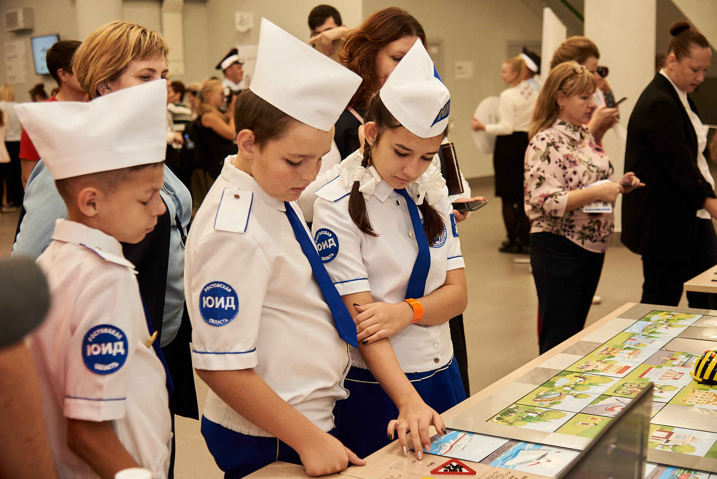 Открытие проекта «Однозначно» в Ростове. Репортажный и коммерческий фотограф в Ростове Виталий Ишков