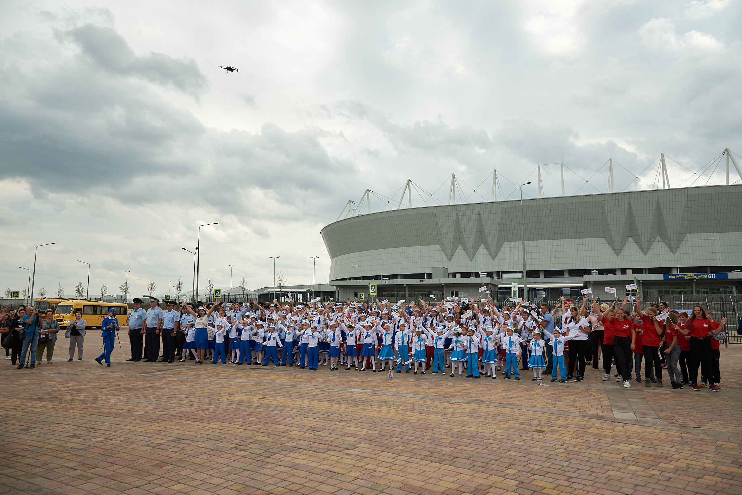 Открытие проекта «Однозначно» в Ростове. Репортажный и коммерческий фотограф в Ростове Виталий Ишков