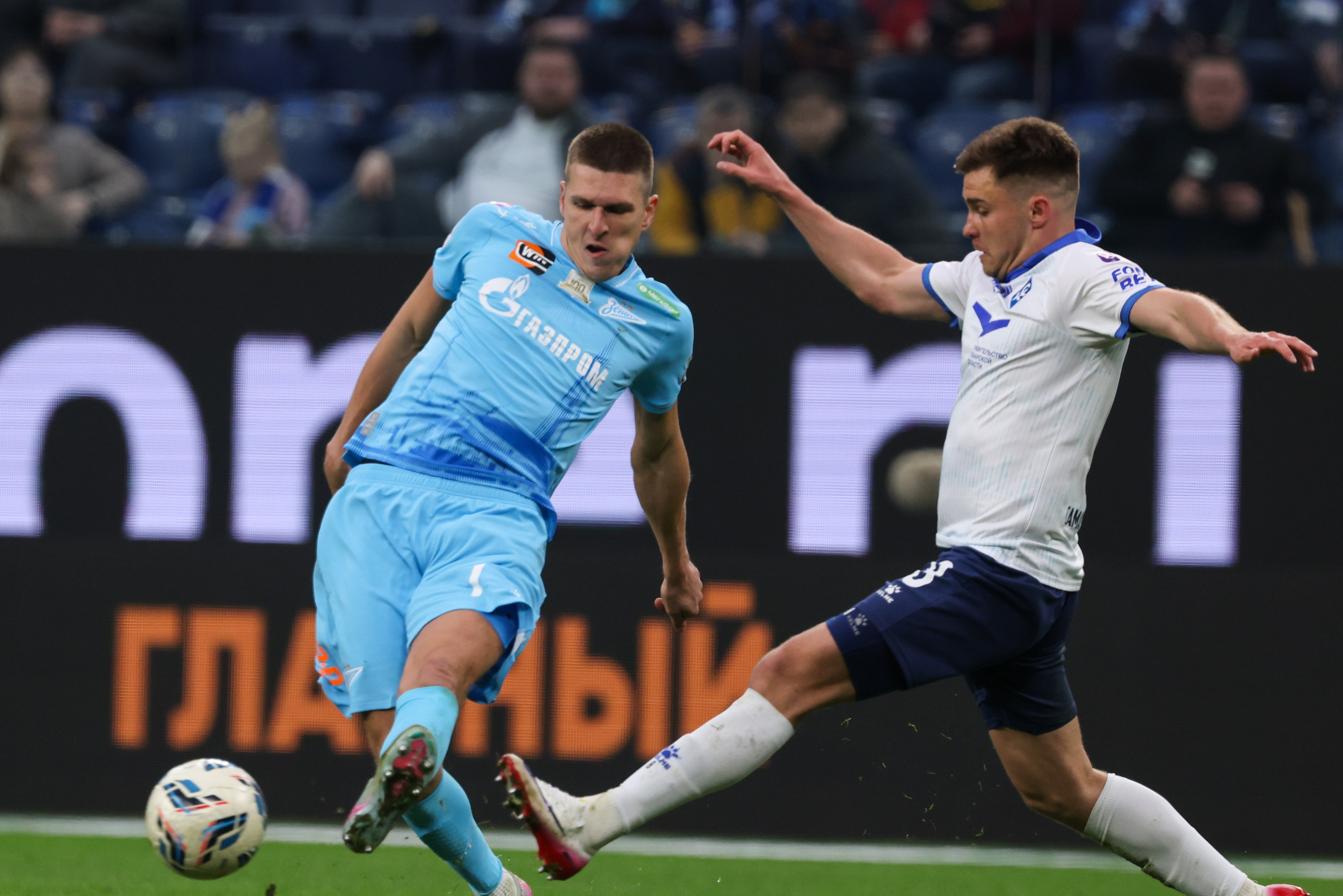 ФК «Зенит» — ФК «Крылья советов». Спортивный и репортажный фотограф Антон Тереханов