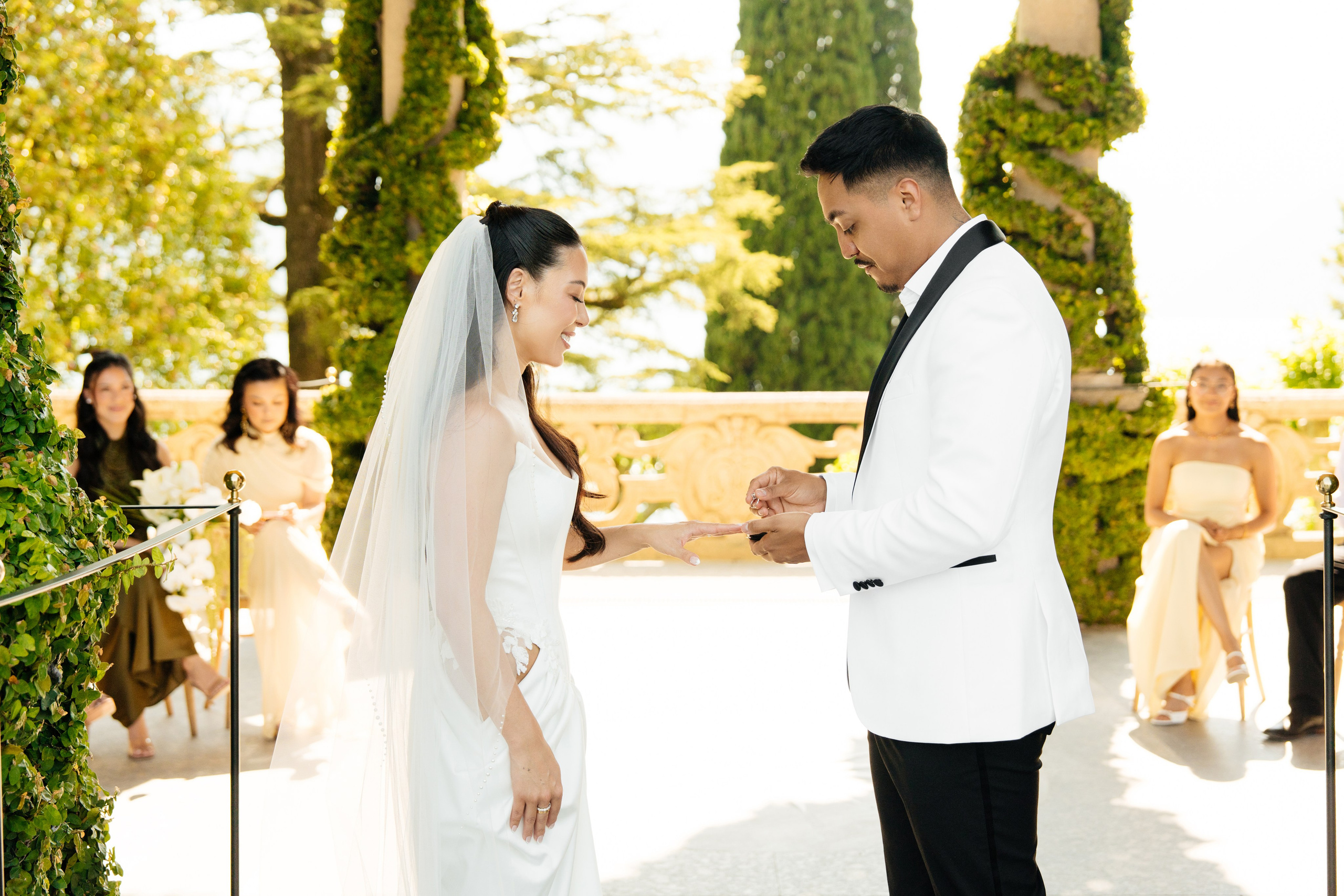 Lake Como Wedding Day. Valeria Coconova Photographer Italy Como Milan