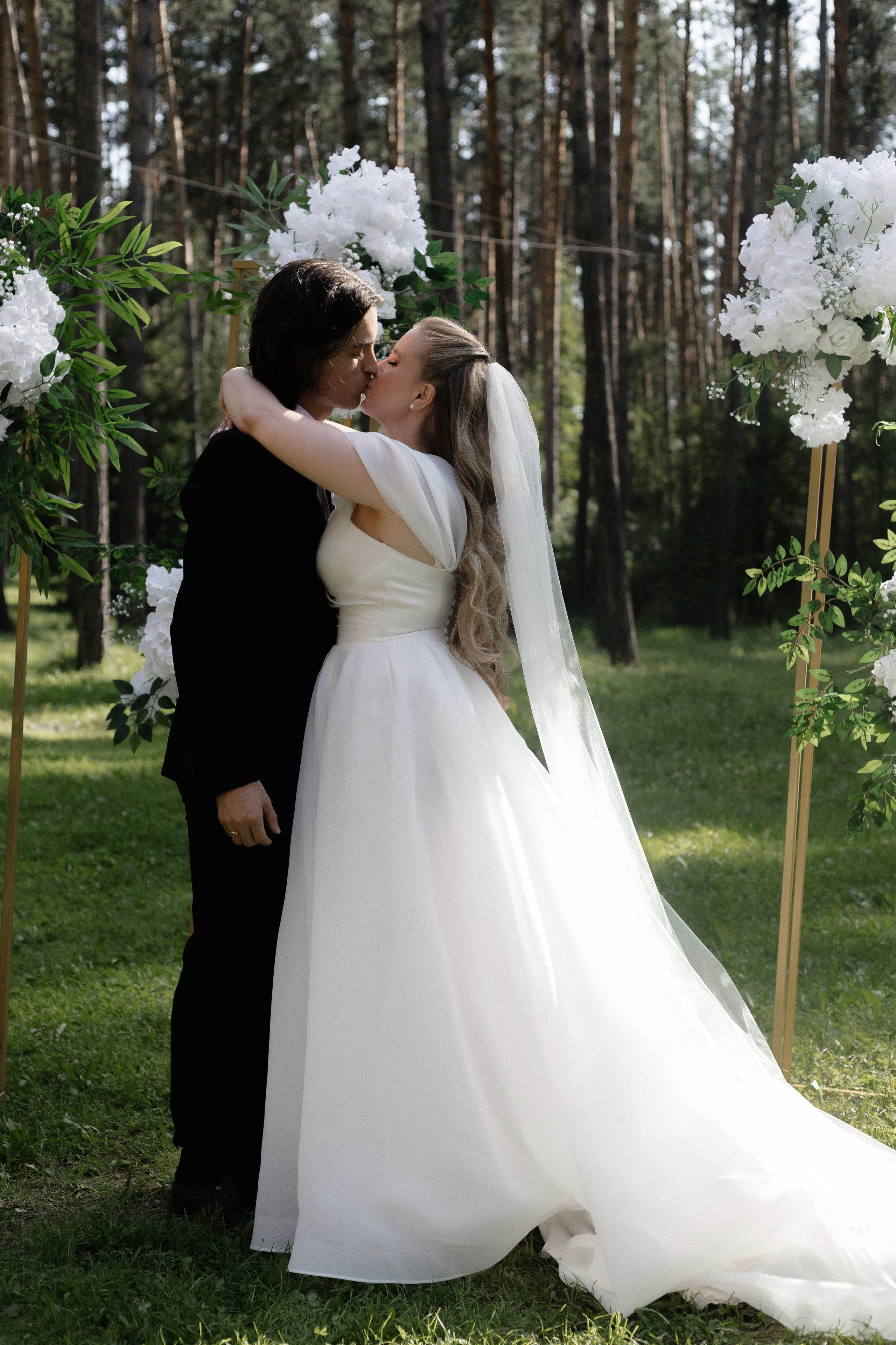 Любовь и рок-н-ролл. Свадебный фотограф видеограф Новосибирск Кемерово Калининград