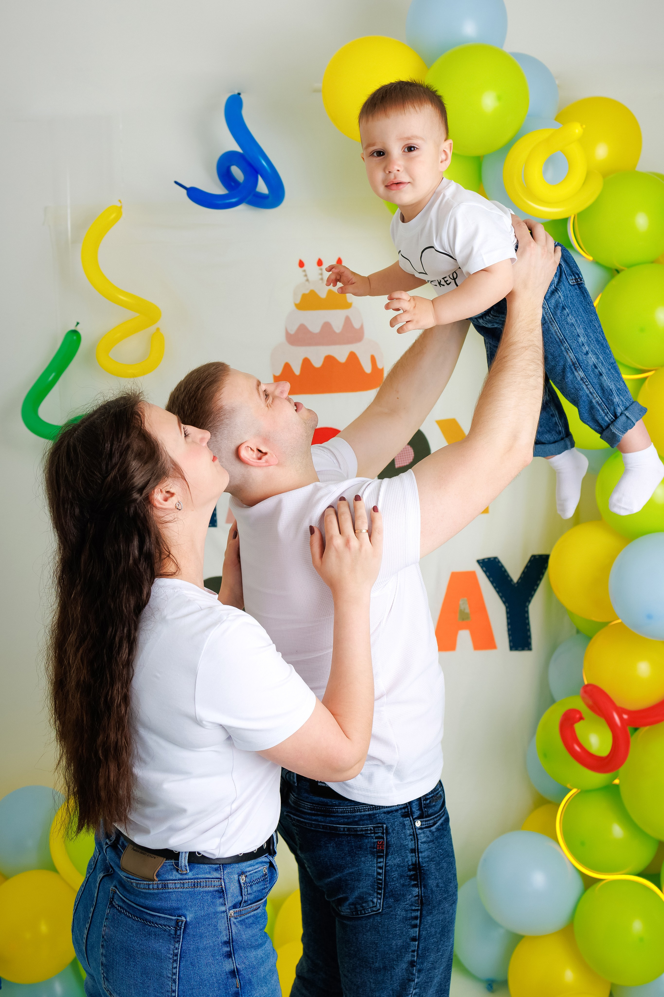 Тимофею 2 года. Фотограф новорожденный малышей Новосибирск