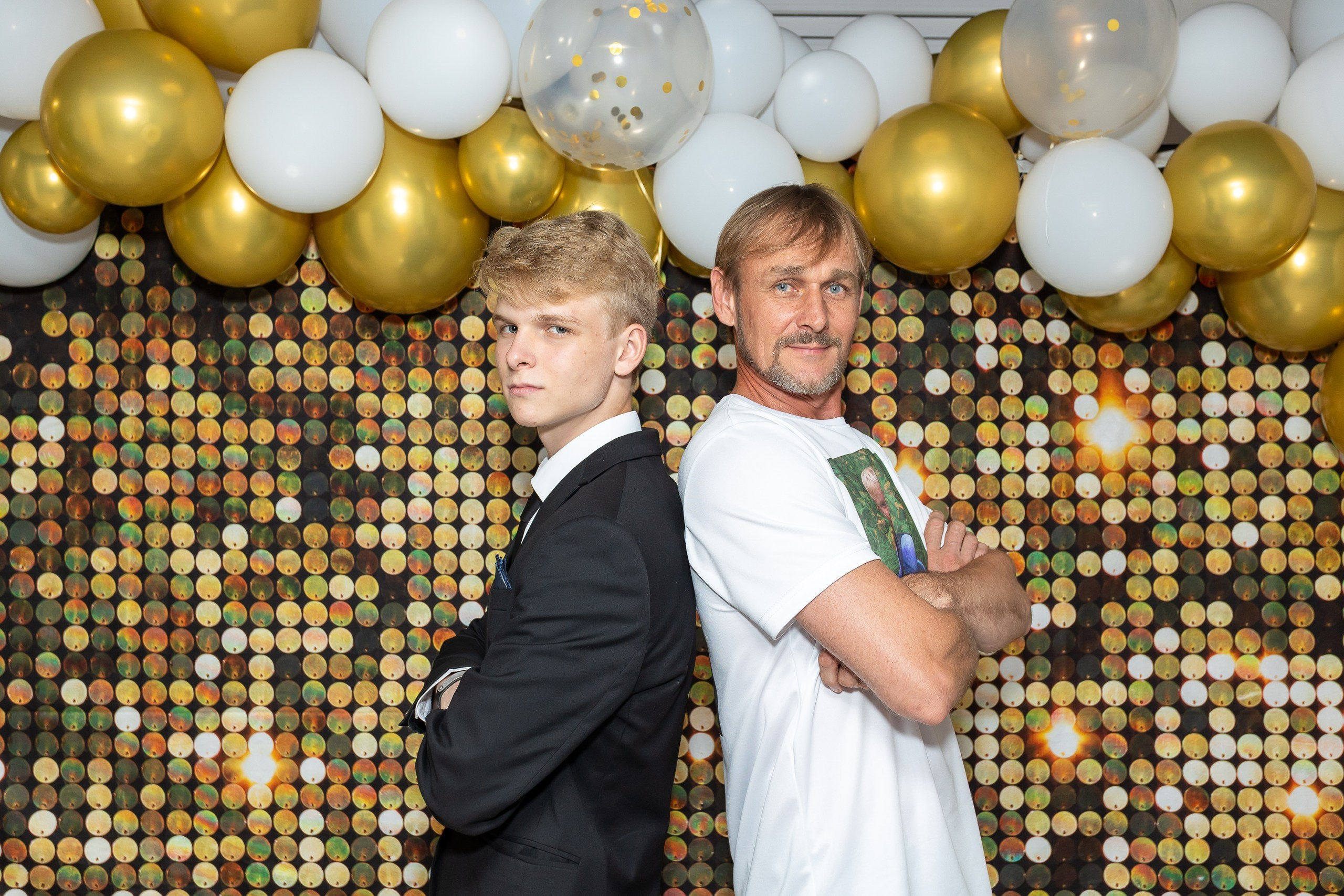 Вручение аттестата и выпускной вечер. Выпускные альбомы Майкоп, Краснодар Елена Золотарева