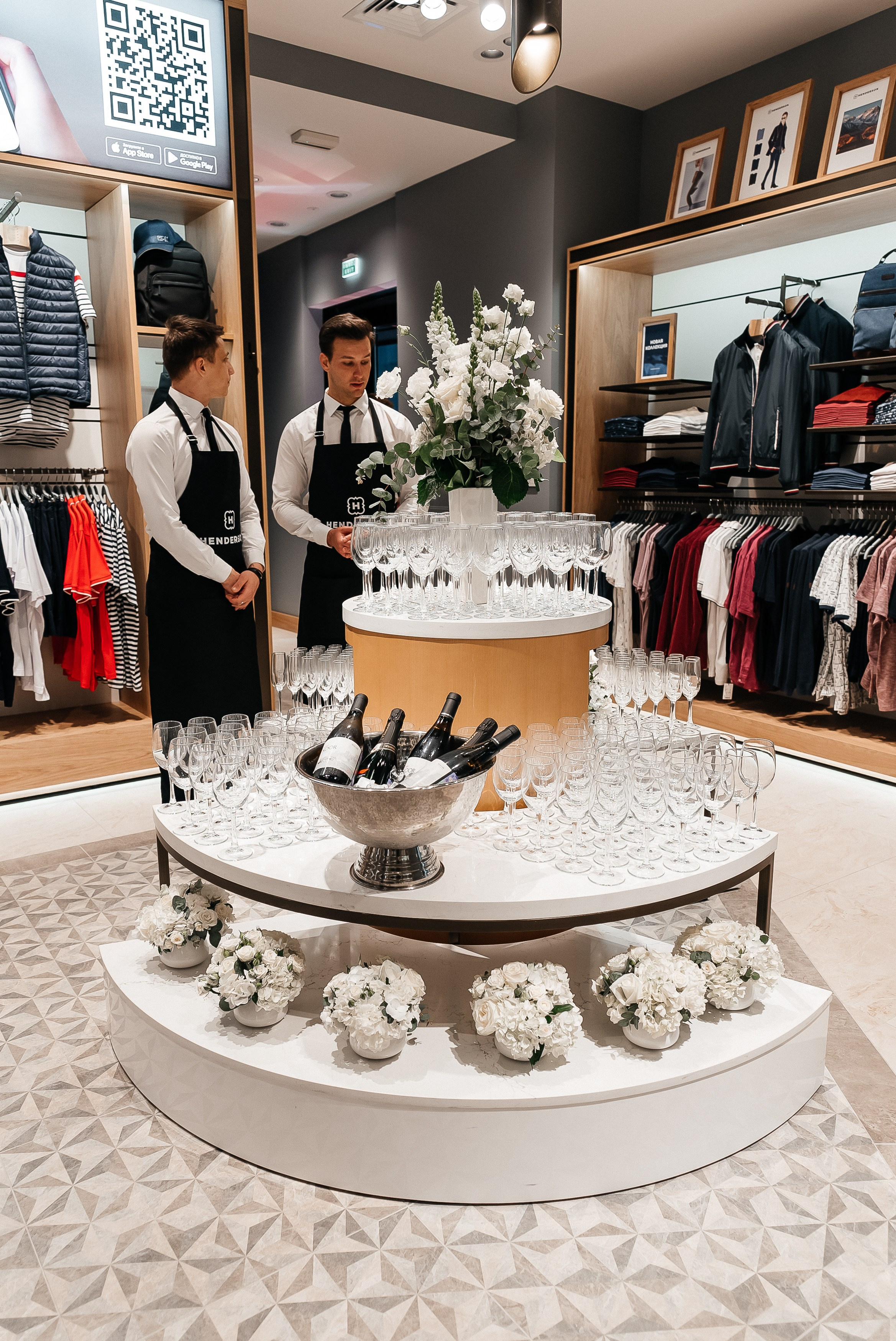 Henderson. Павел Краснов — Свадебный и репортажный фотограф в Москве