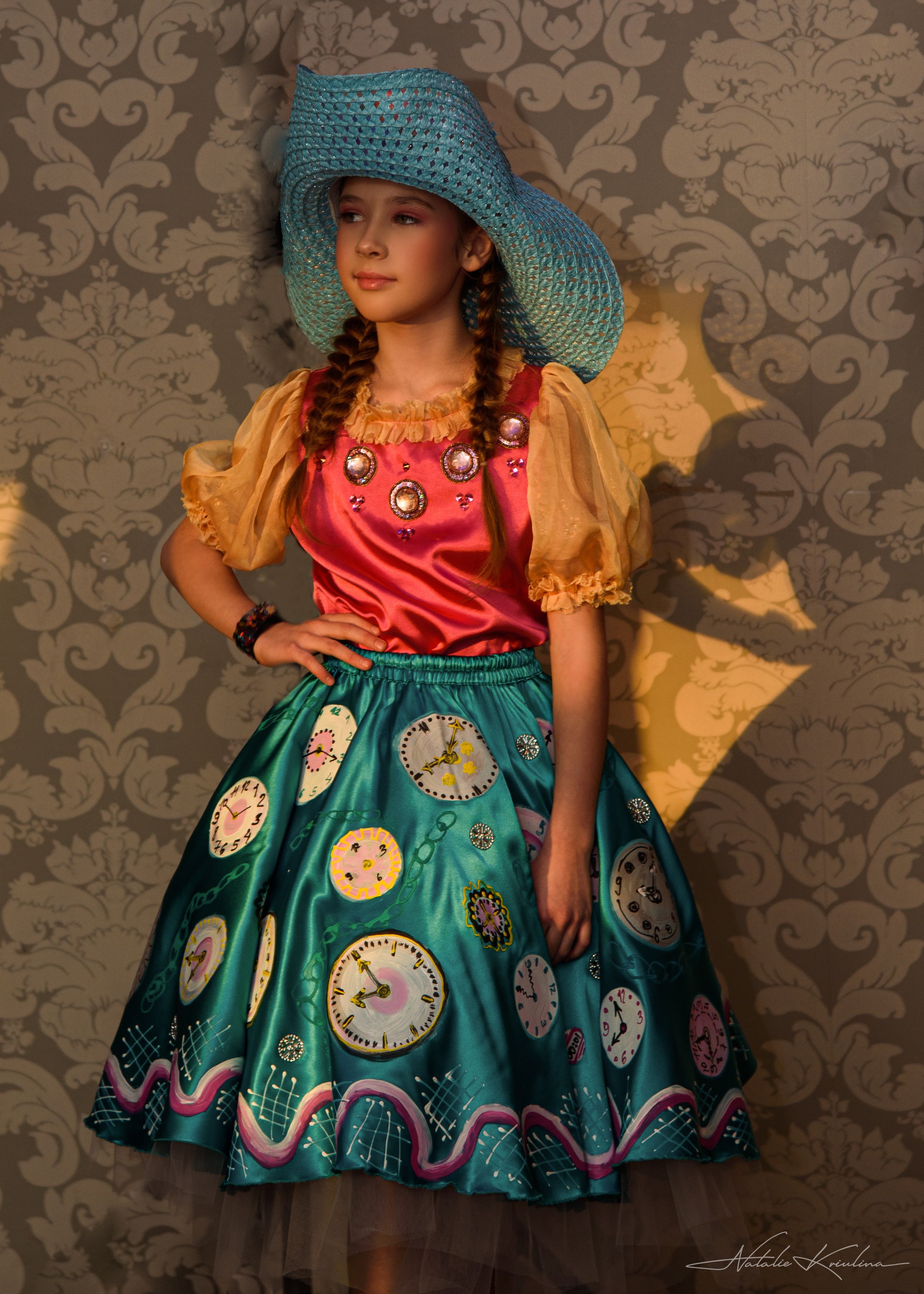 Фэшн показ дизайнерской одежды. Портретный Семейный Fine-Art фотограф в Санкт-Петербурге Криулина