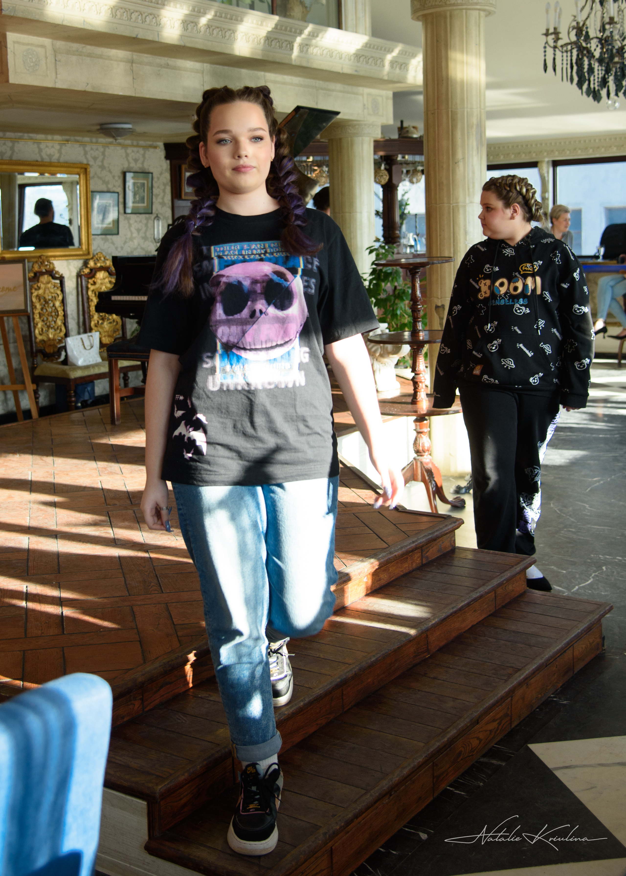 Фэшн показ дизайнерской одежды. Портретный Семейный Fine-Art фотограф в Санкт-Петербурге Криулина