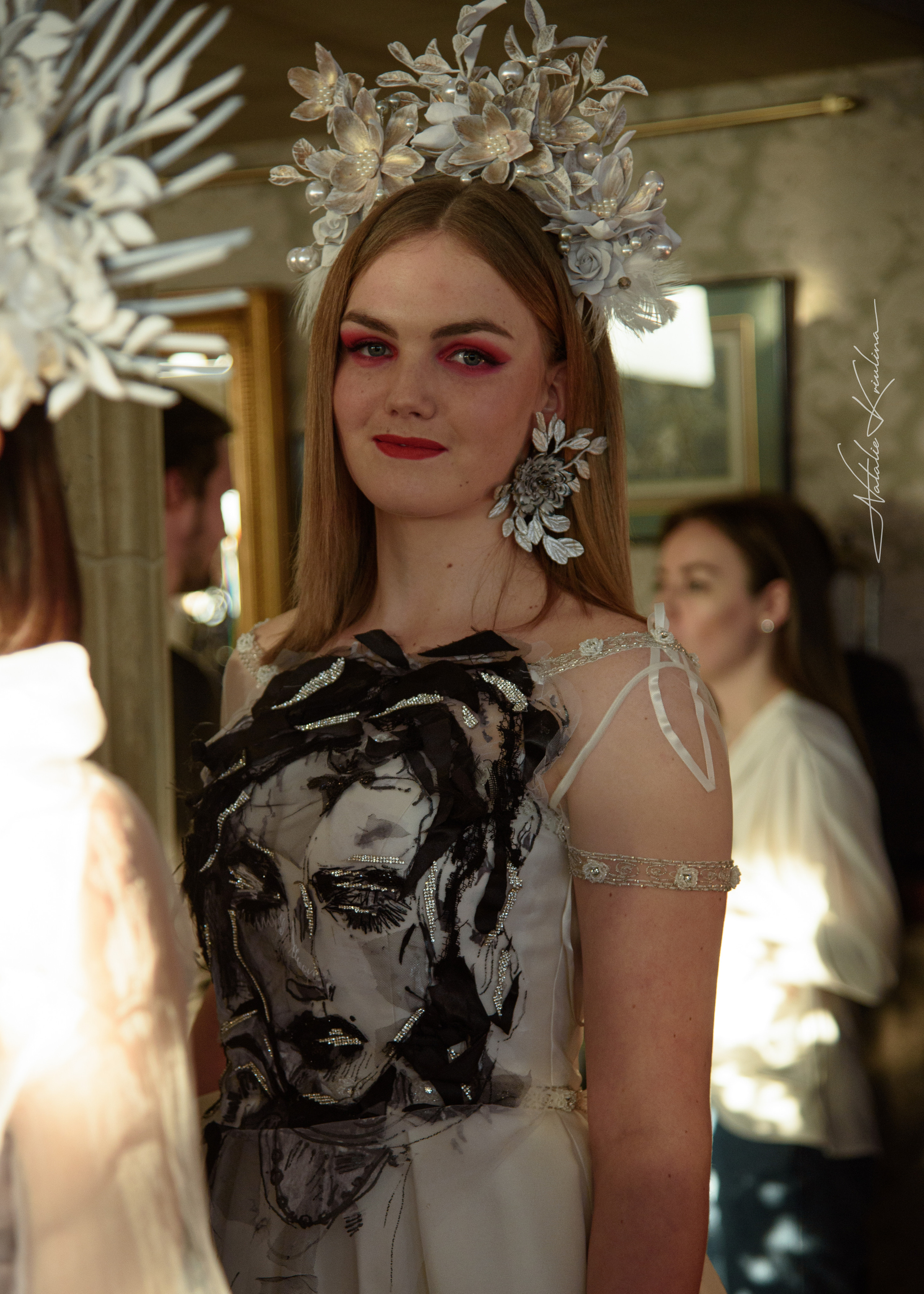 Фэшн показ дизайнерской одежды. Портретный Семейный Fine-Art фотограф в Санкт-Петербурге Криулина