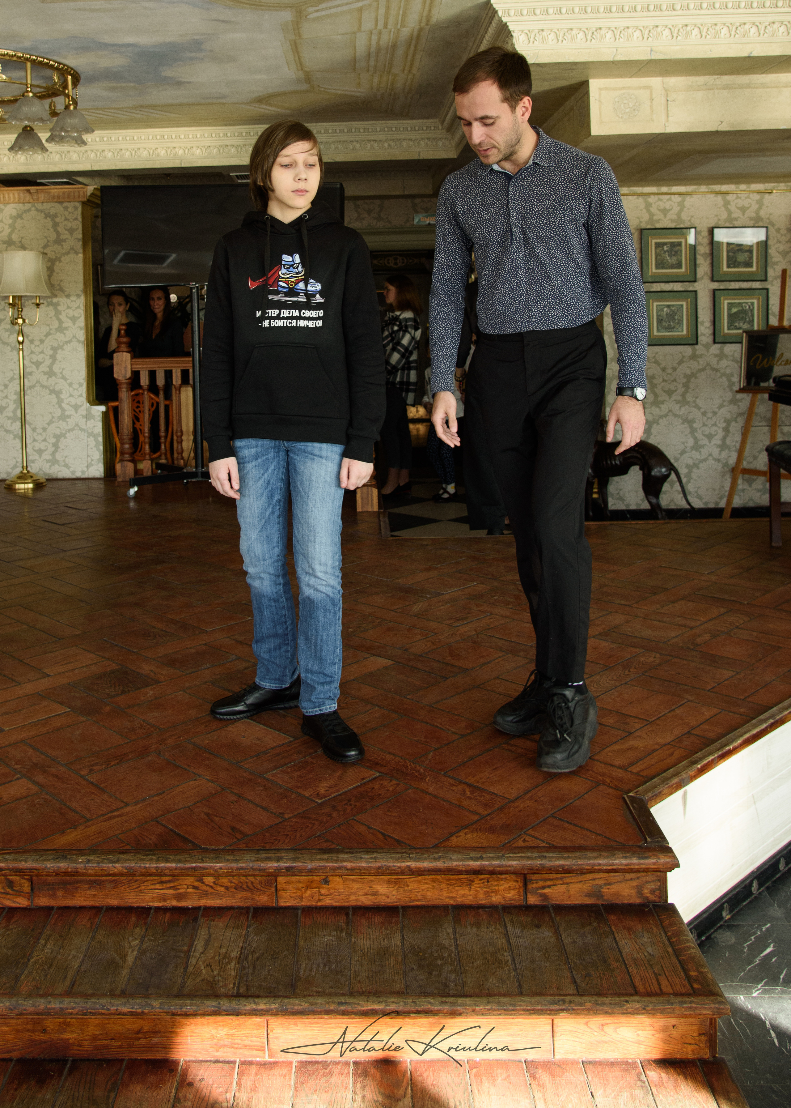 Фэшн показ дизайнерской одежды. Портретный Семейный Fine-Art фотограф в Санкт-Петербурге Криулина