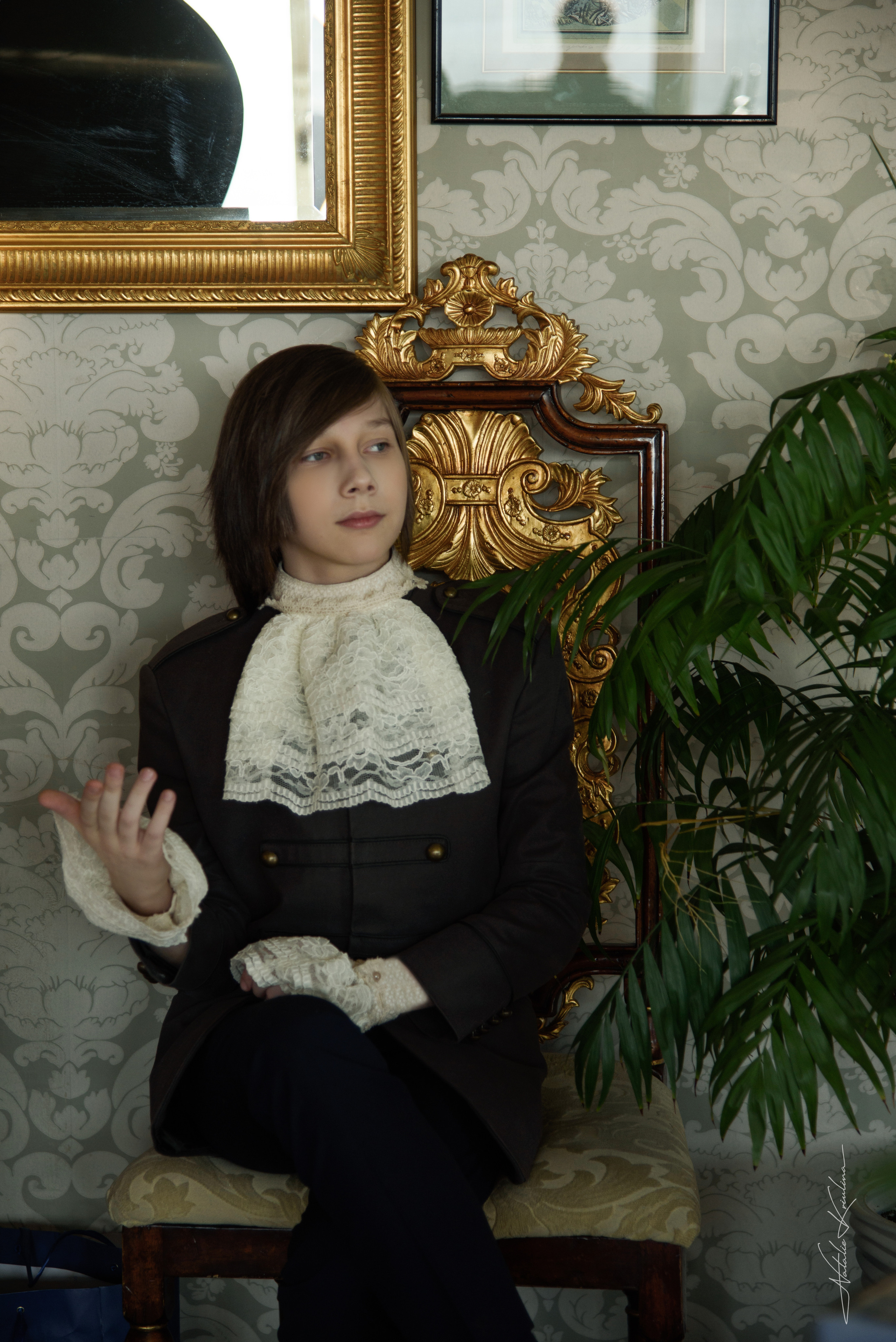 Фэшн показ дизайнерской одежды. Портретный Семейный Fine-Art фотограф в Санкт-Петербурге Криулина