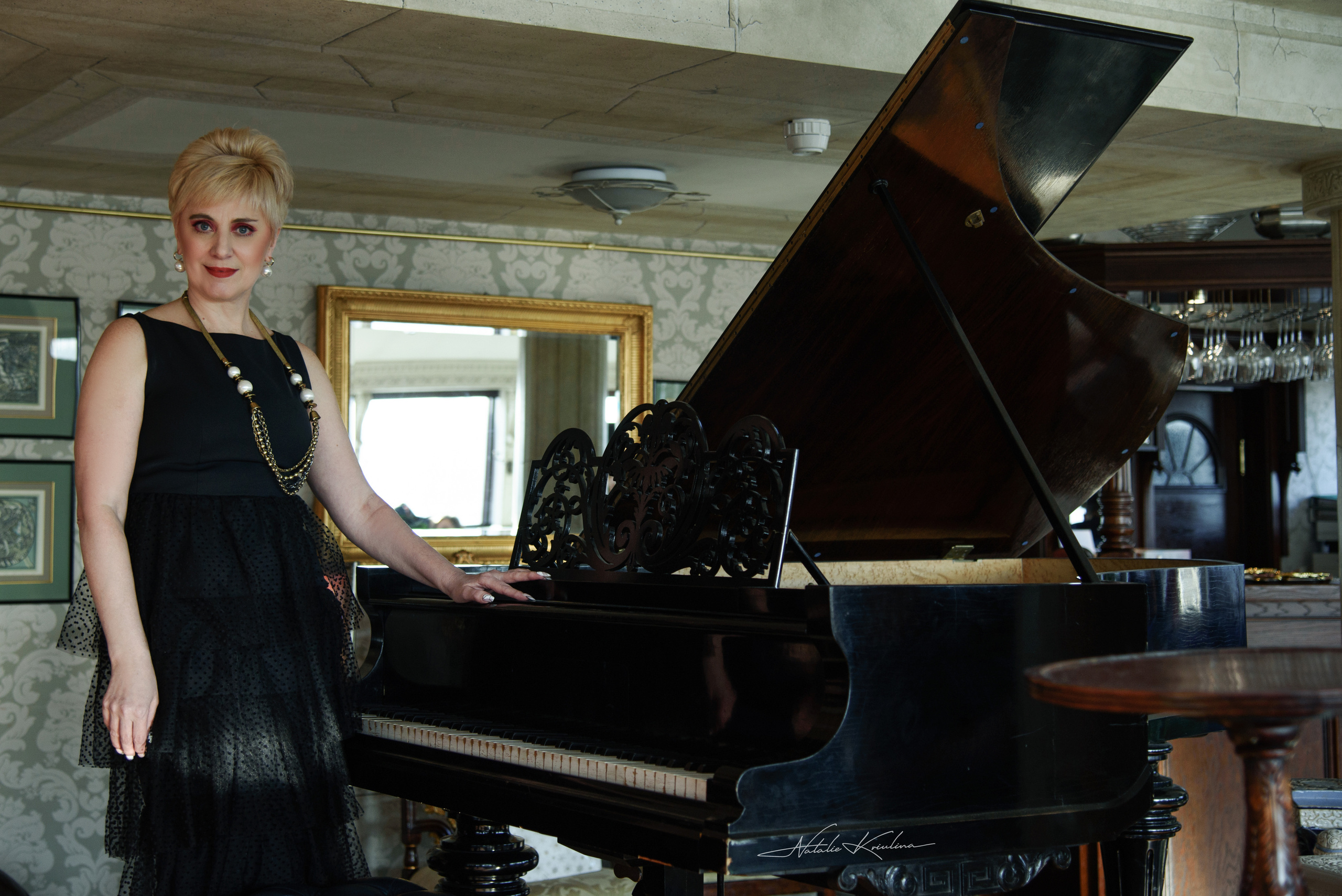 Фэшн показ дизайнерской одежды. Портретный Семейный Fine-Art фотограф в Санкт-Петербурге Криулина