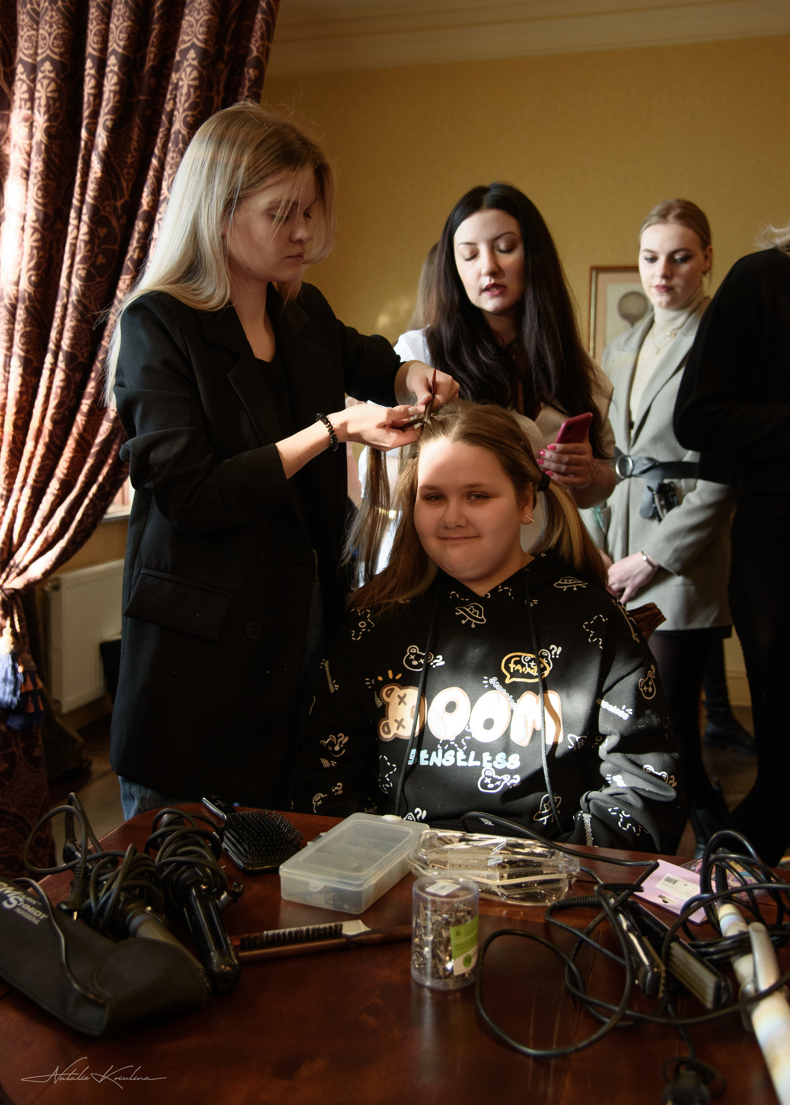 Фэшн показ дизайнерской одежды. Портретный Семейный Fine-Art фотограф в Санкт-Петербурге Криулина