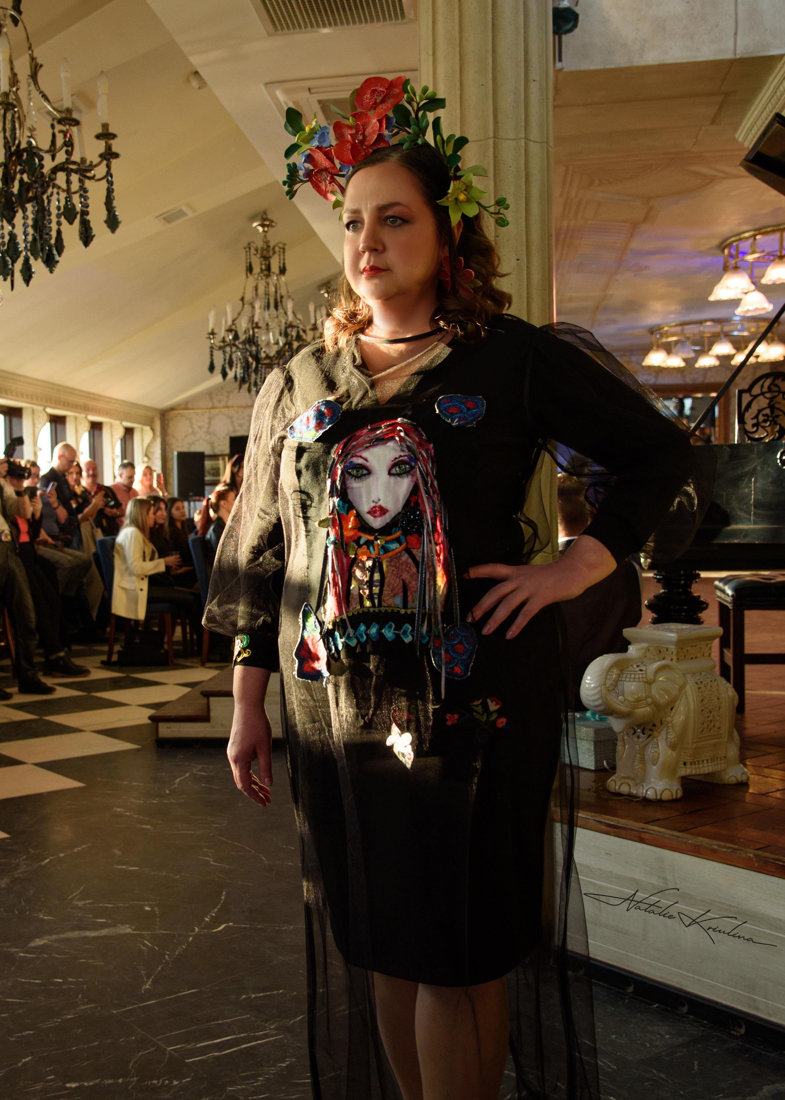 Фэшн показ дизайнерской одежды. Портретный Семейный Fine-Art фотограф в Санкт-Петербурге Криулина