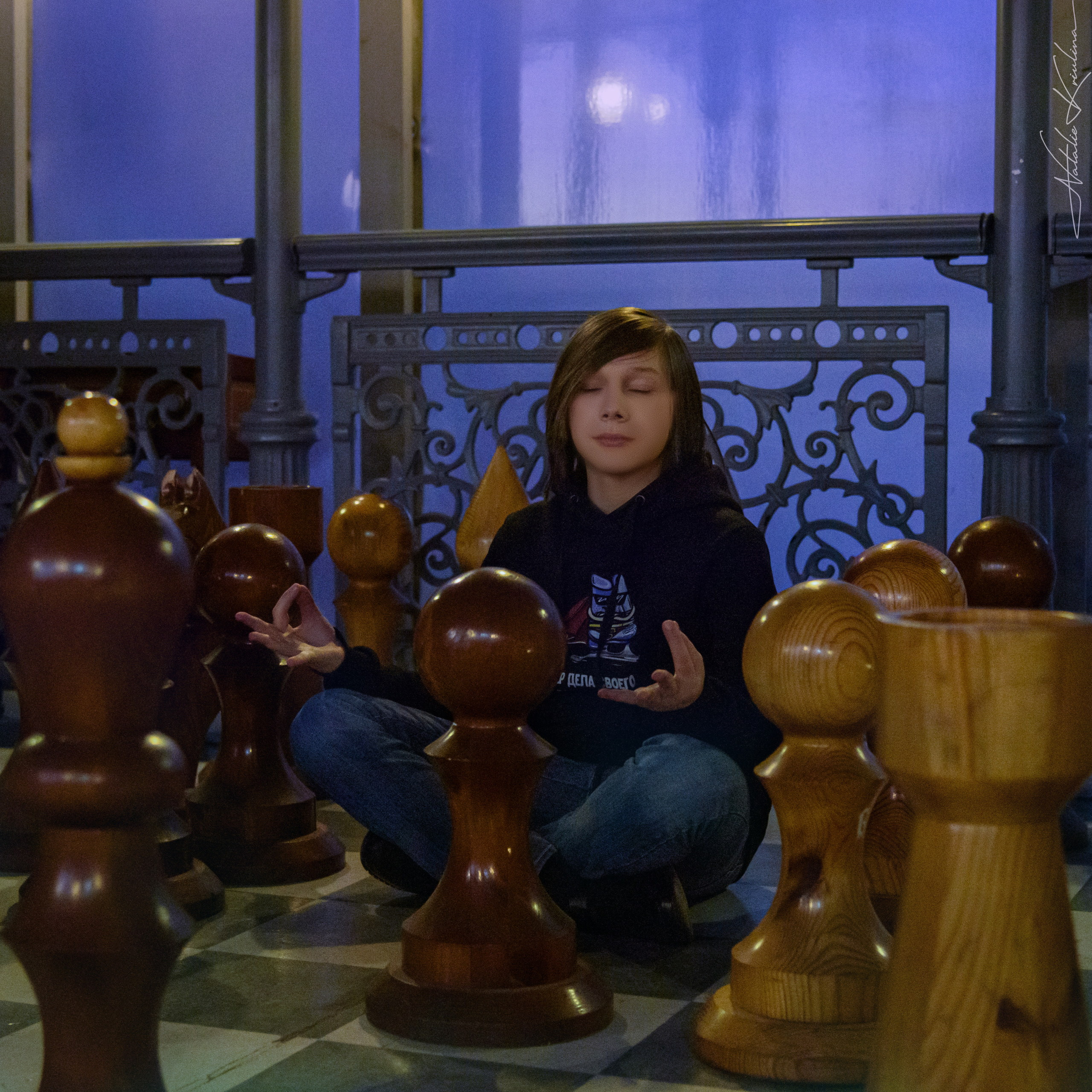 Фэшн показ дизайнерской одежды. Портретный Семейный Fine-Art фотограф в Санкт-Петербурге Криулина