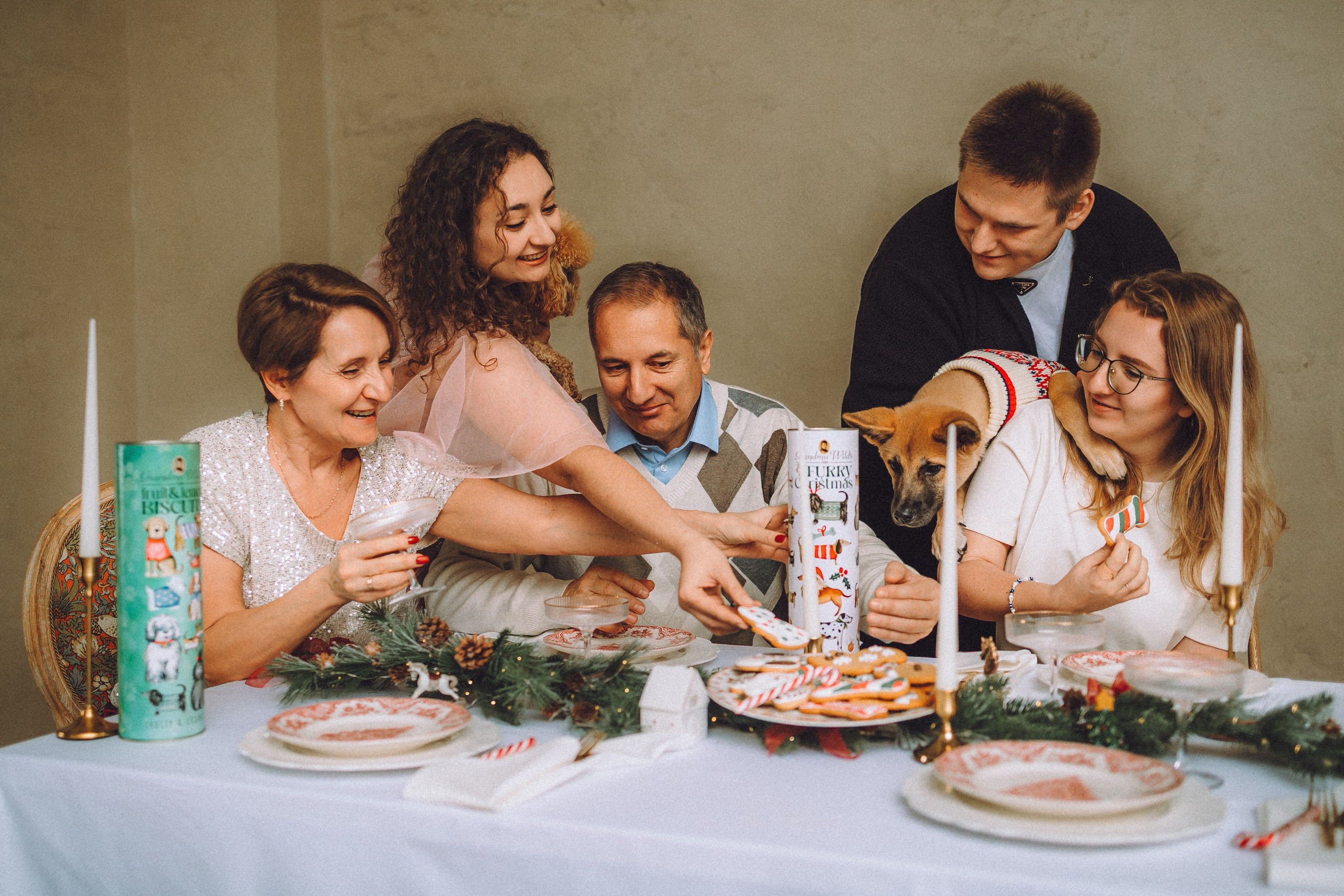 Джули, Шелли и их семья