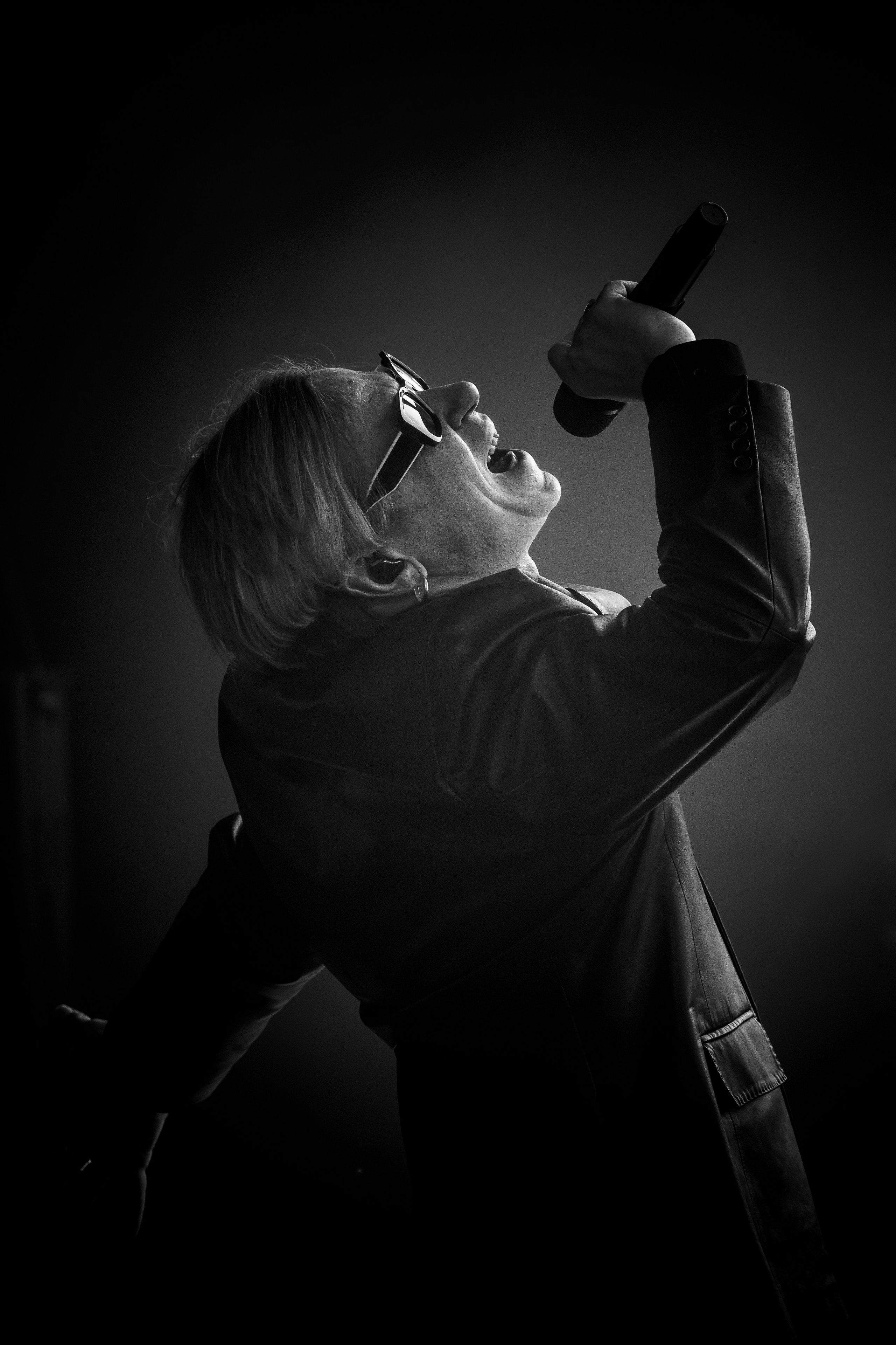 ROCK MUSIC. NE Cinema — backstage and reportage photography in cinema, music, Automotive and sport