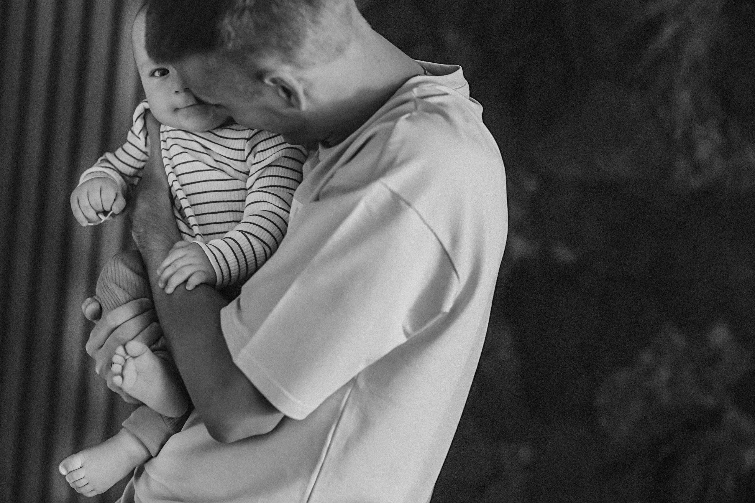 Мише 8 месяцев. Семейный фотограф Тюмень, фотограф на роды Салмина Мария