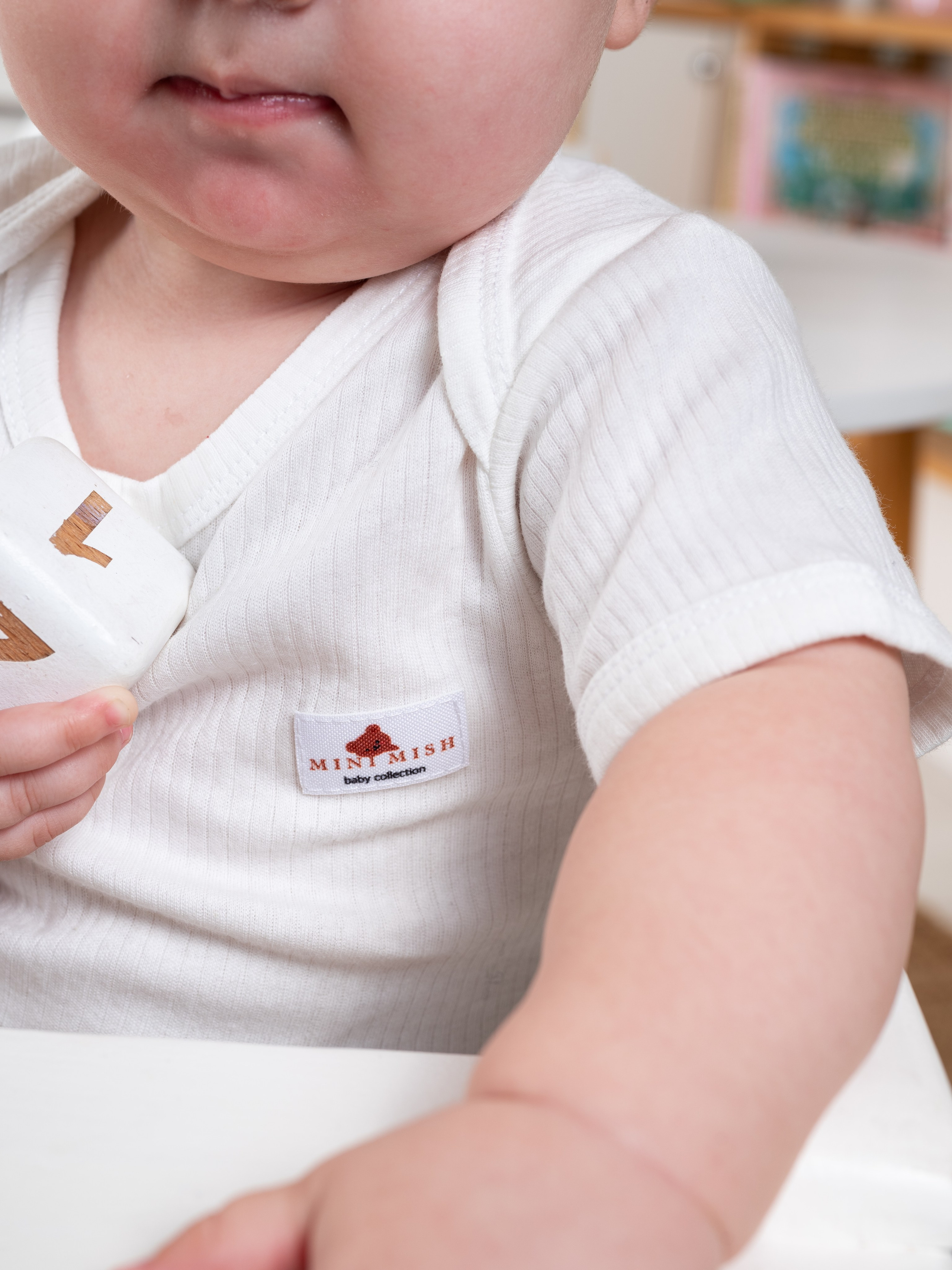 Боди детские. Предметный фотограф, фото для маркетплейсов Пятигорск, КМВ