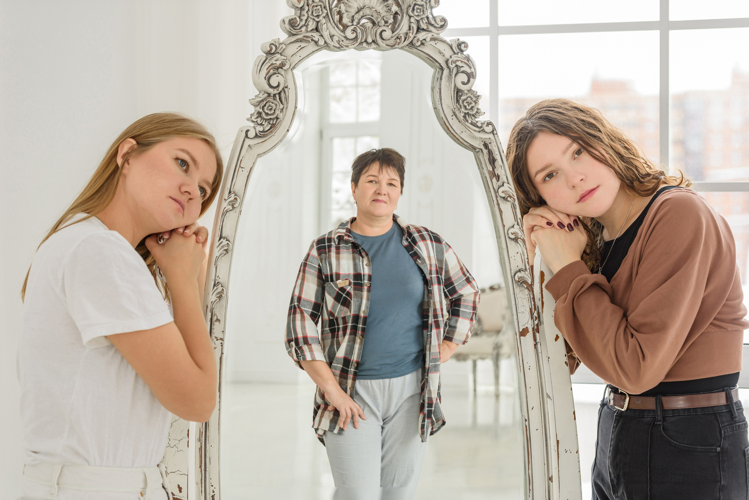 Фотосессия для всей семьи в Иркутске в студии. Ольга Ли свадебный семейный фотограф Иркутск