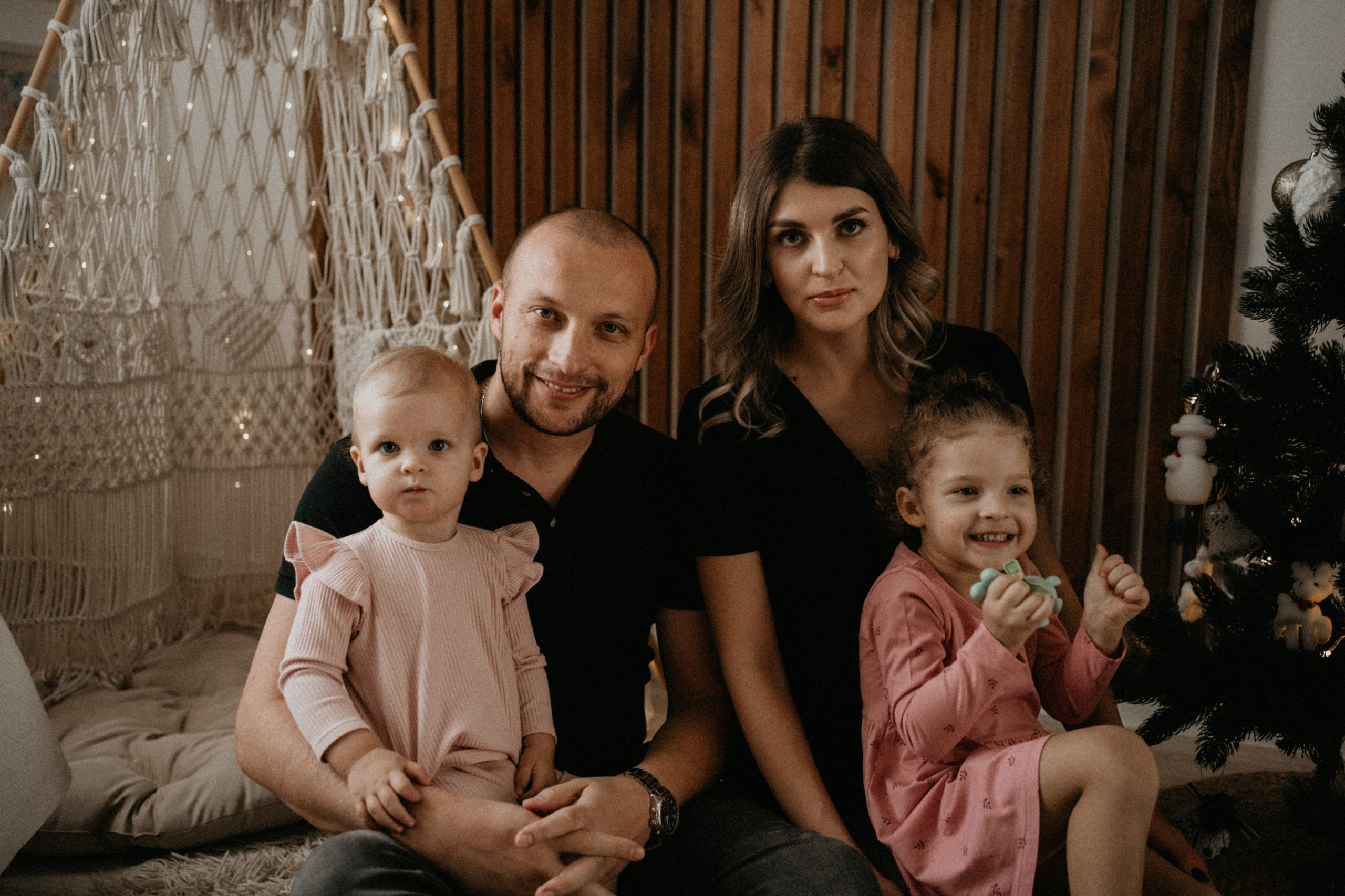 Новогодние Юля и ее семья. Семейный lifestyle фотограф в Ростове-на-Дону