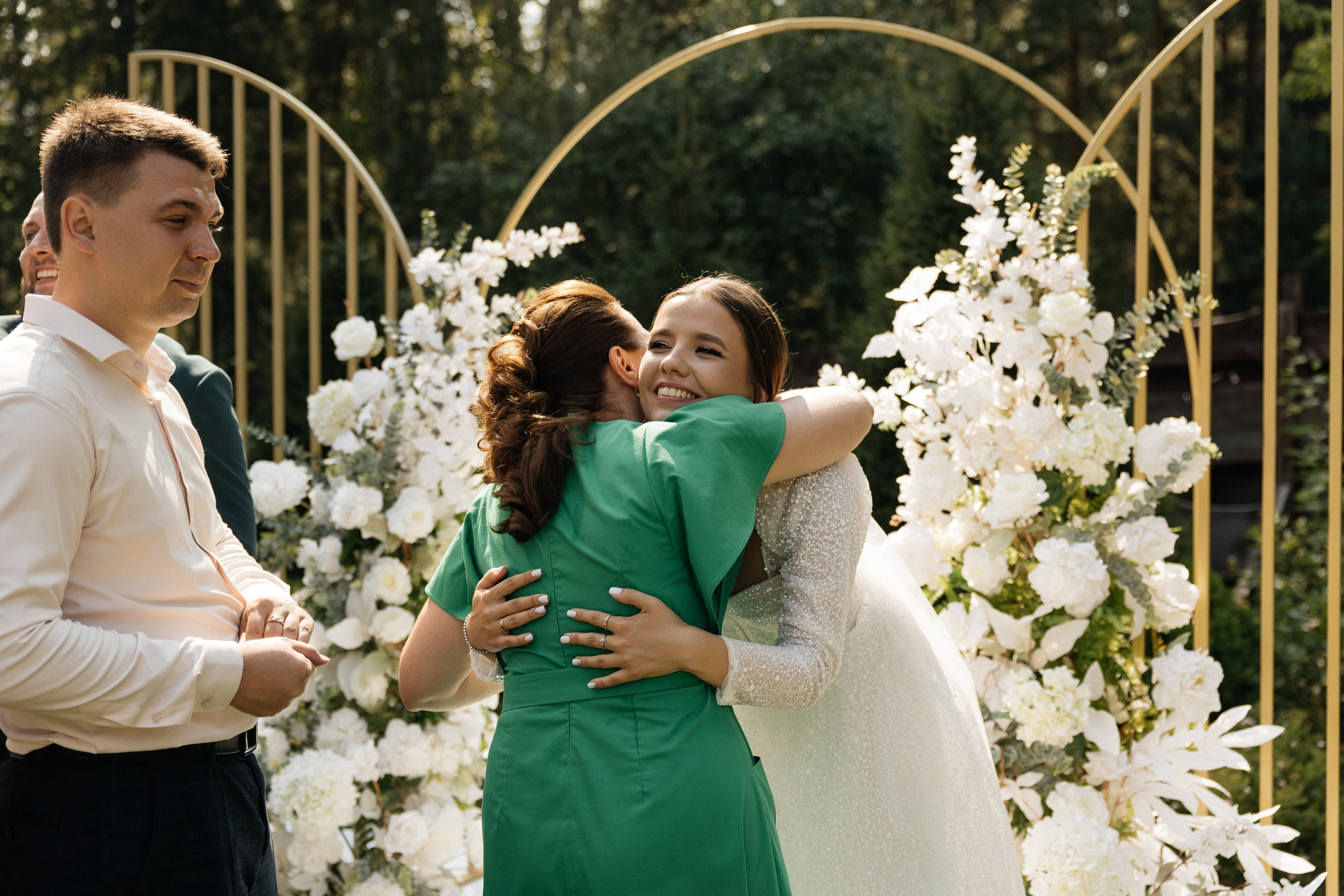 Свадебная история. Лесной Виладж. Свадебный и семейный фотограф Рассказова Виктория