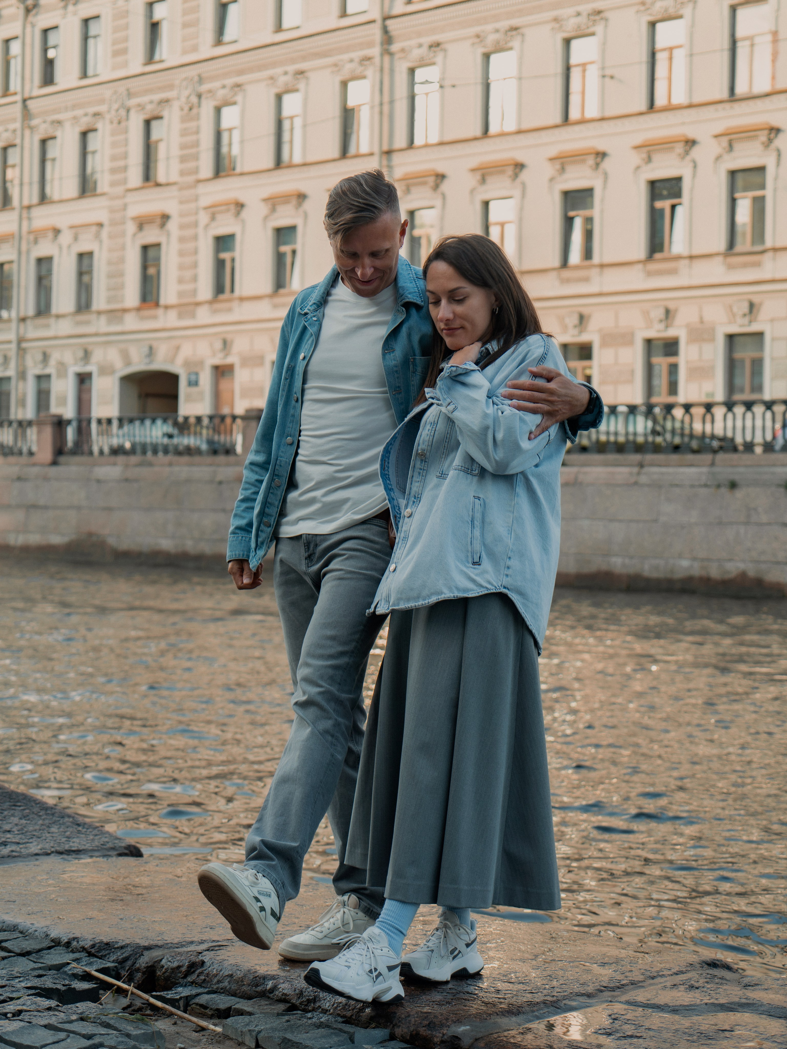 Фотосессия для пары на улицах Санкт-Петербурга (Love Story). Светлана Гопанюк. Портретный фотограф. Санкт-Петербург. СПб
