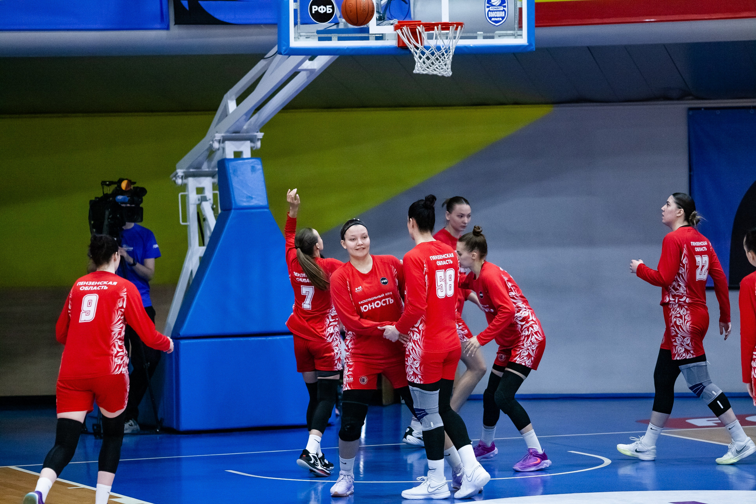 РФБ / БК Юность — БК Спартак. Фотография