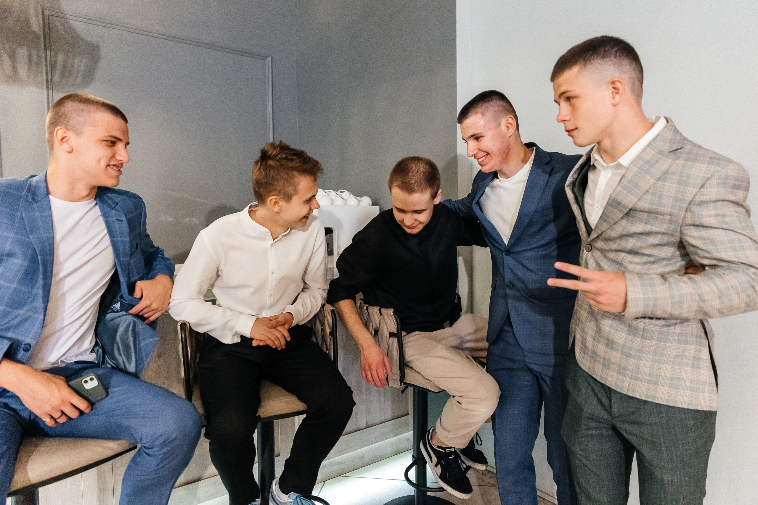 2023-06-23 Выпускной МБОУ СОШ № 10. Фотограф в Красноярске